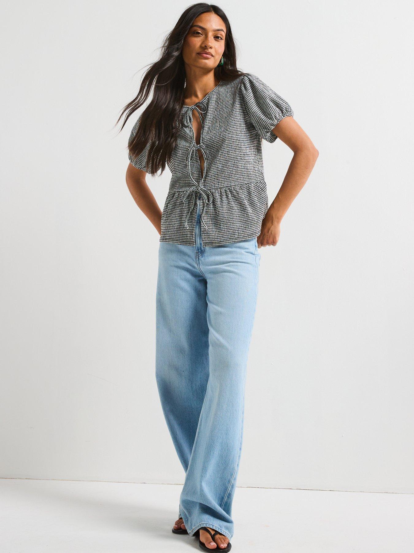 Image 3 of 6 of V by Very Puff Sleeve Tie Front Gingham Top - Black