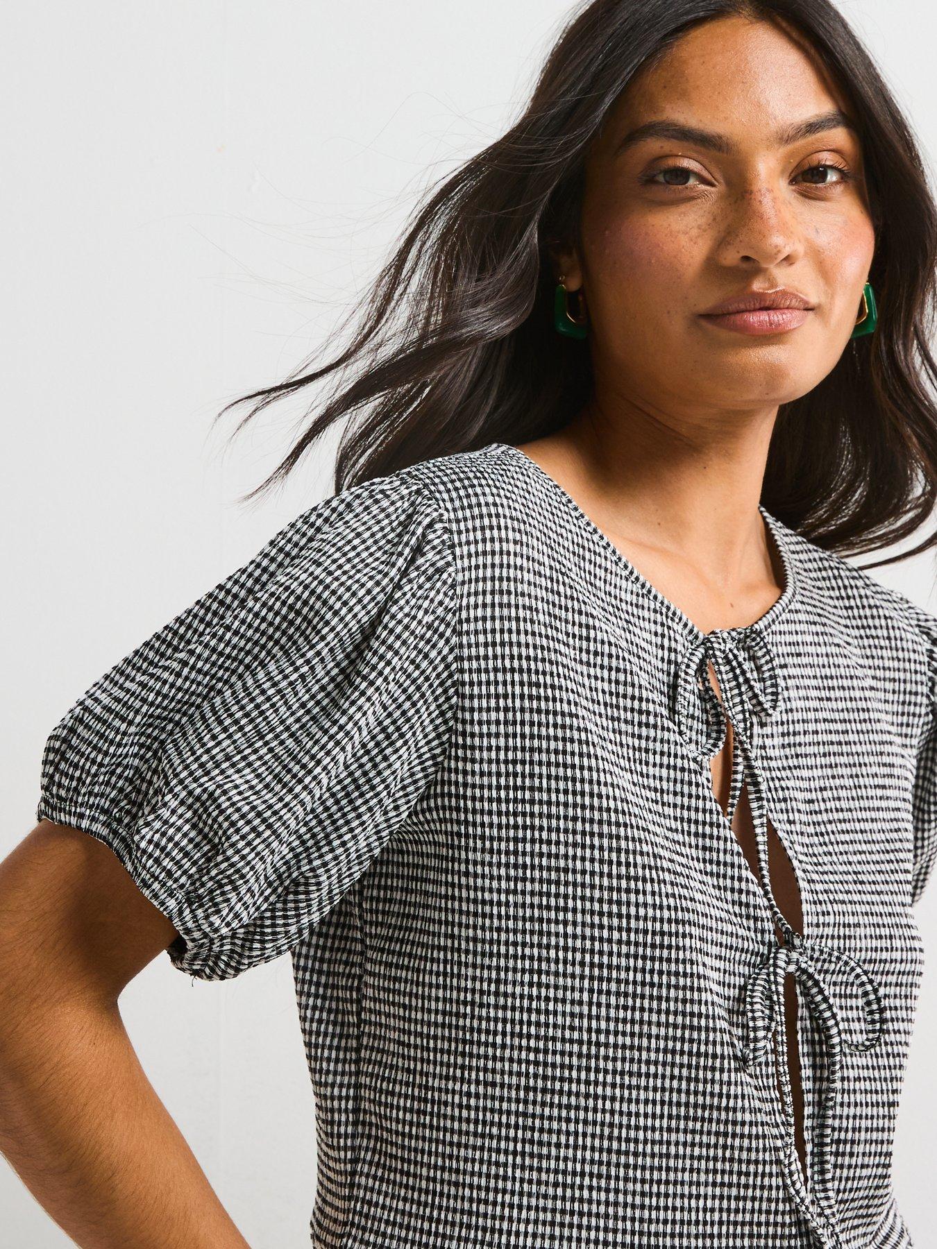 Image 6 of 6 of V by Very Puff Sleeve Tie Front Gingham Top - Black