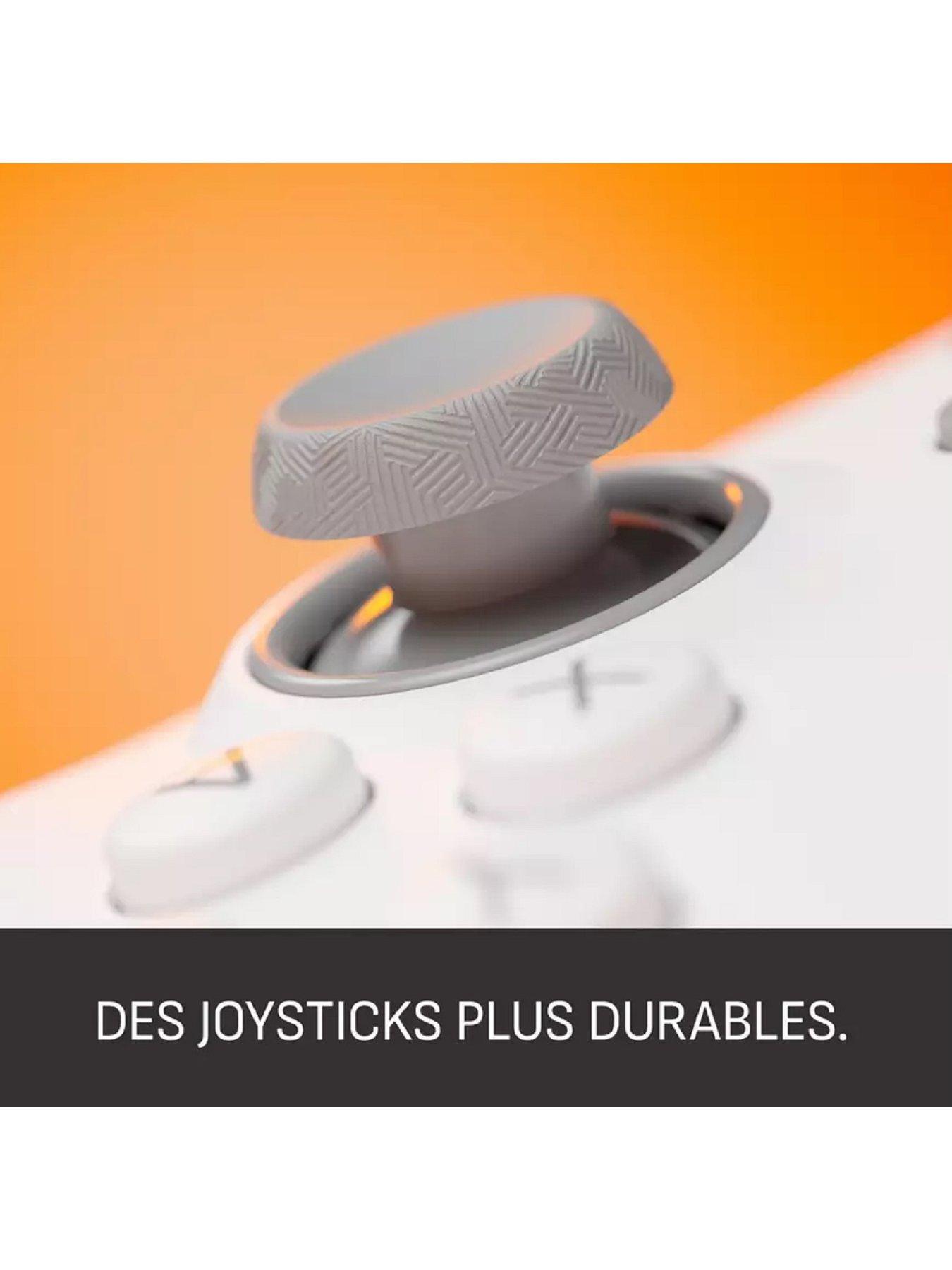 scuf-valor-pro-wired-performance-xbox-controller-whiteoutfit
