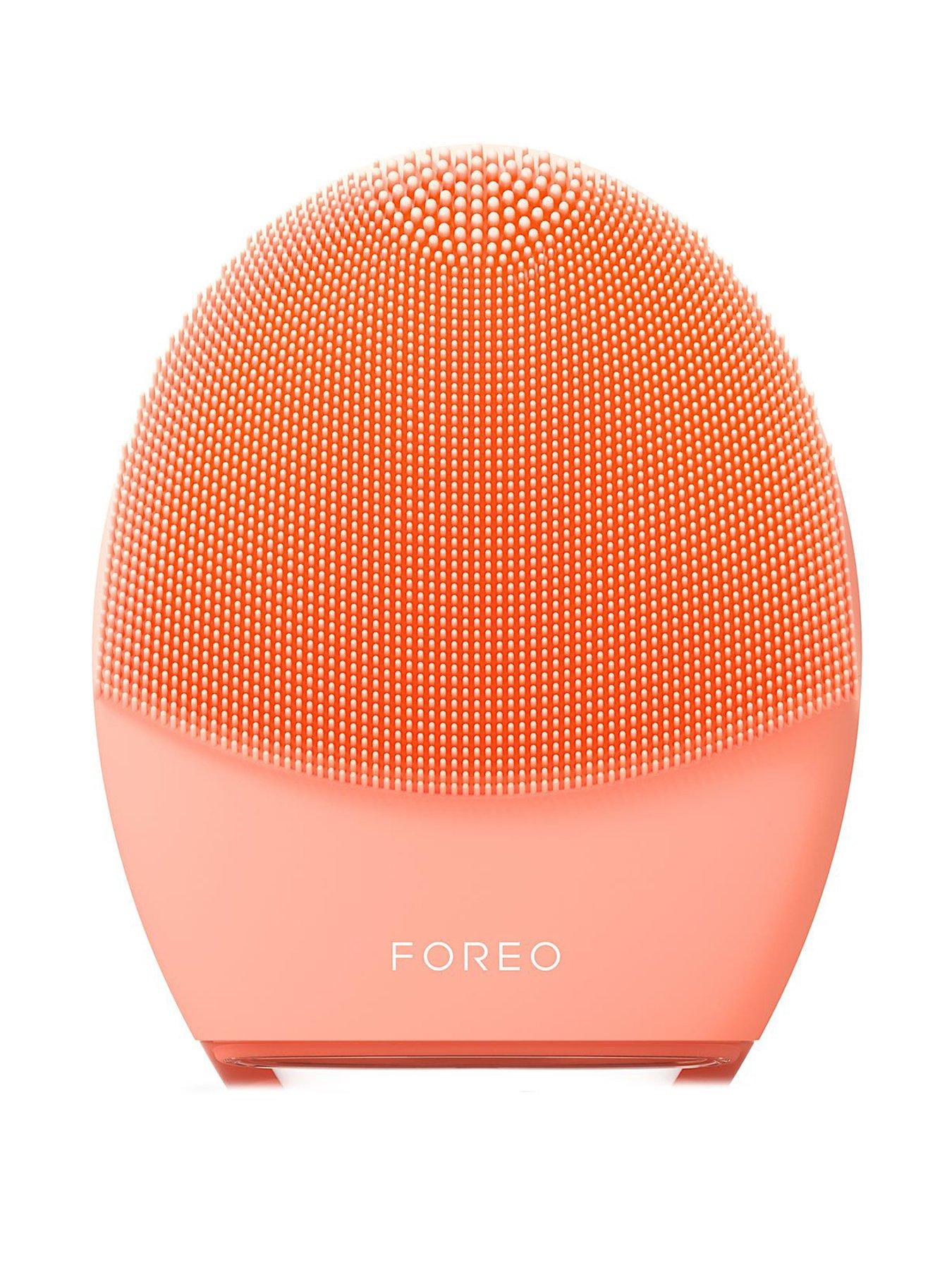 Image 1 of 5 of FOREO Luna 4 Balanced Skin