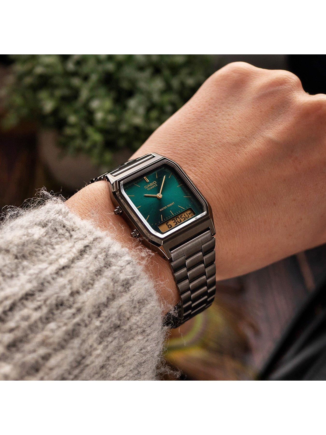 Image 3 of 4 of Casio AQ-230EGG-3AEF Vintage Watch