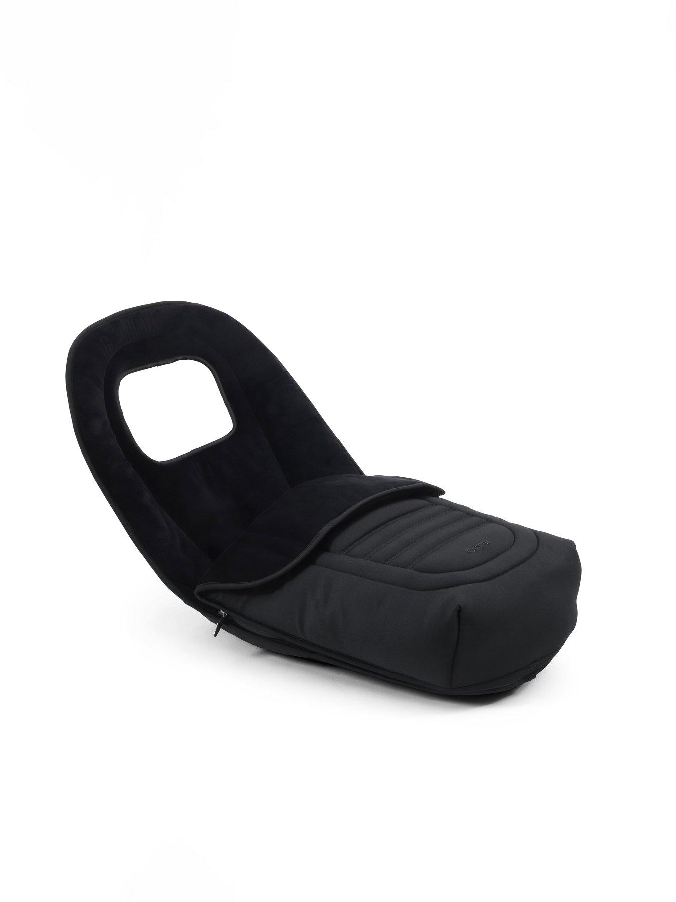 Image 6 of 6 of Oyster Oyster 4 Luxury Pushchair Bundle - Carbonite