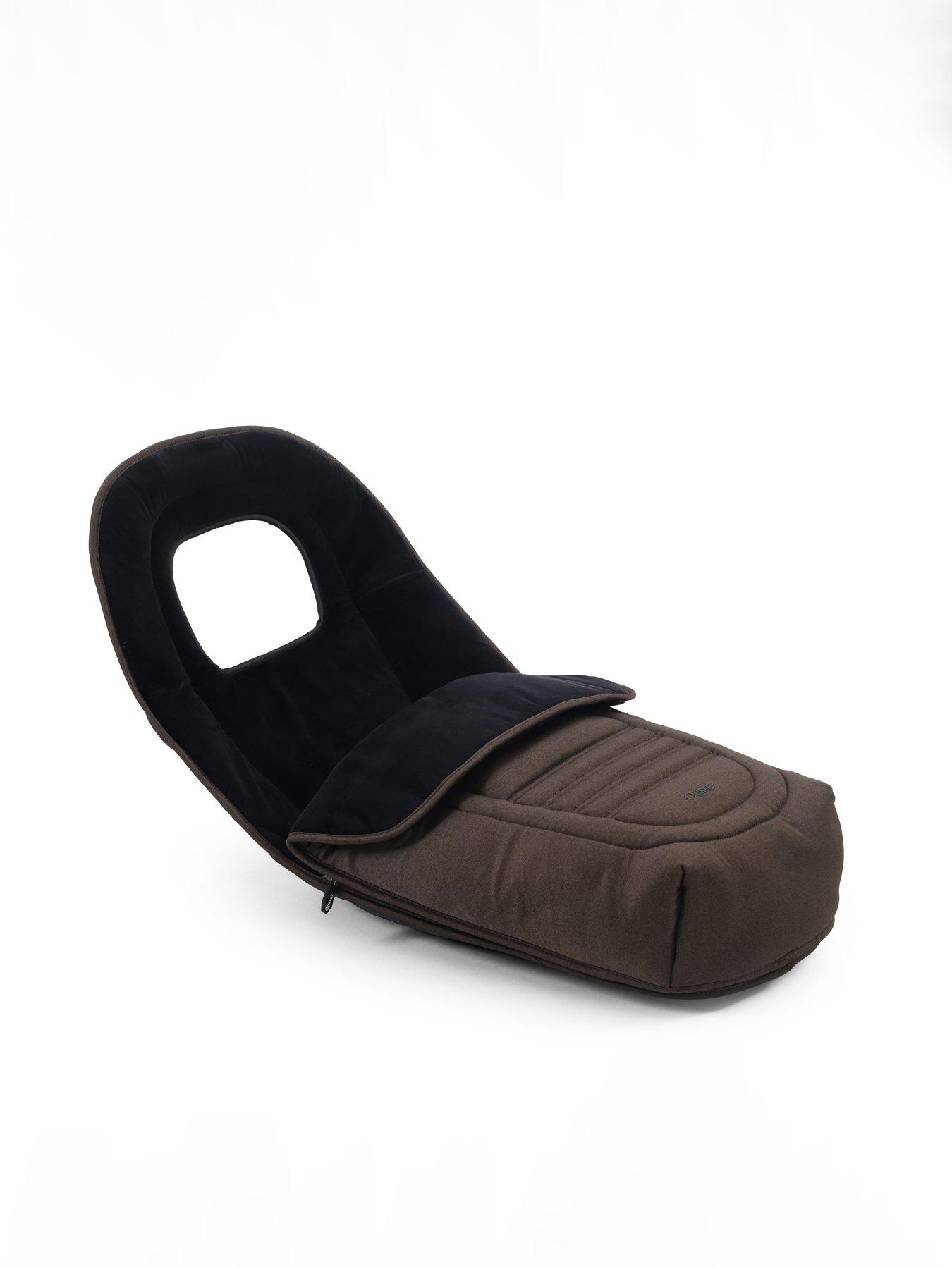 Image 6 of 6 of Oyster Oyster 4 Luxury Pushchair Bundle - Chocolate Velvet