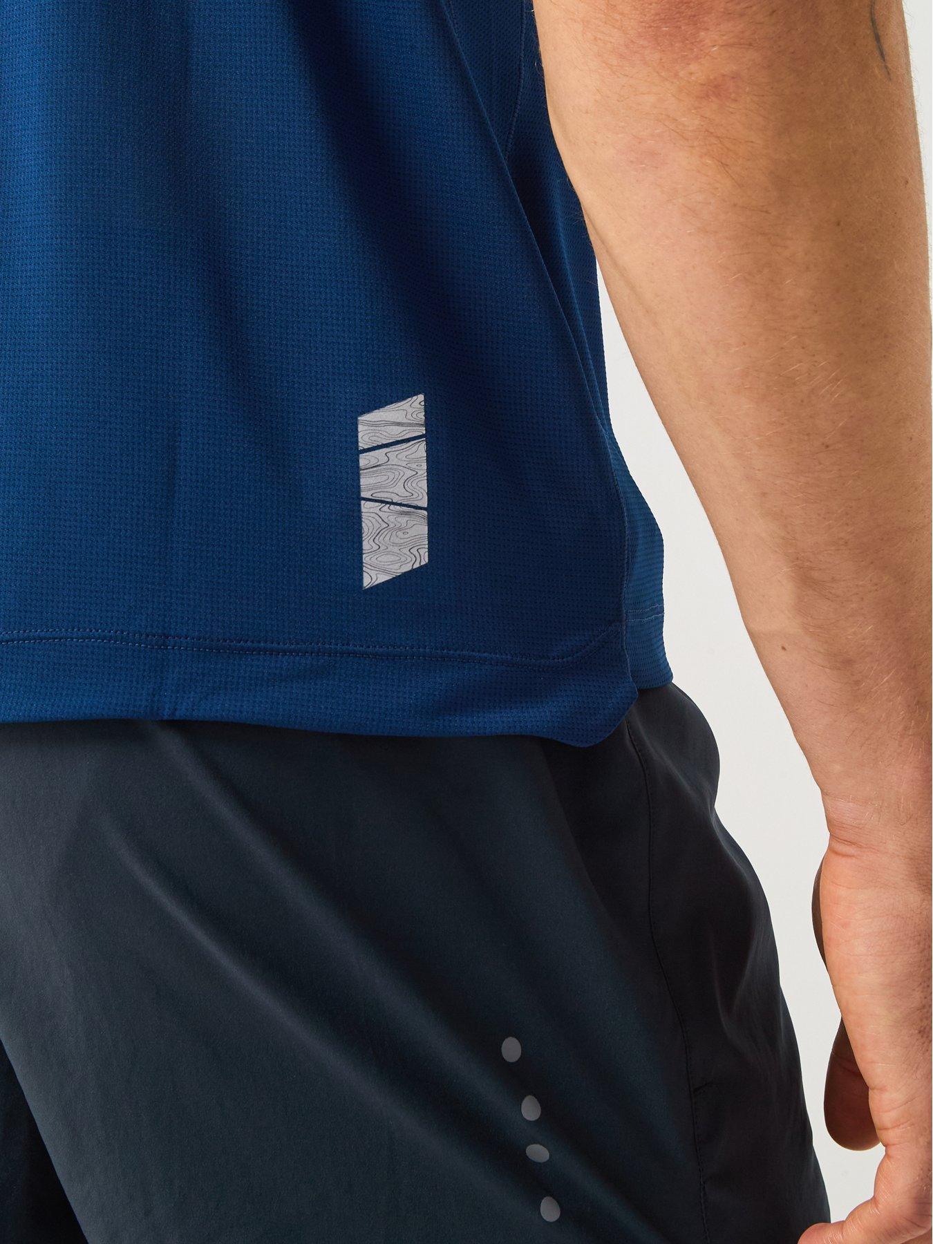 ronhill-mens-running-tech-short-sleeve-tee-navyoutfit
