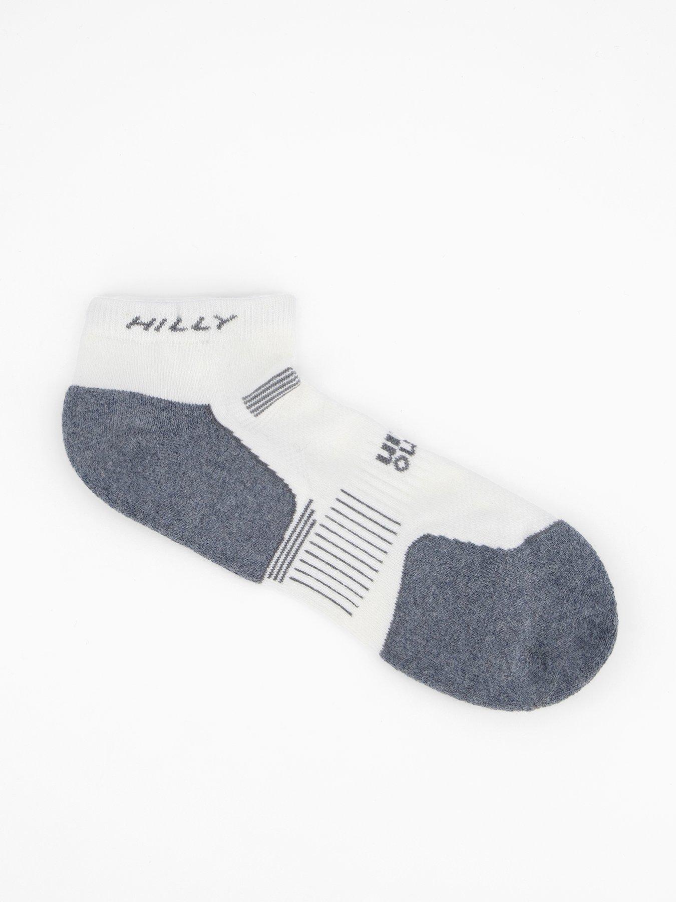 hilly-running-medium-supreme-quarter-socks-whitefront