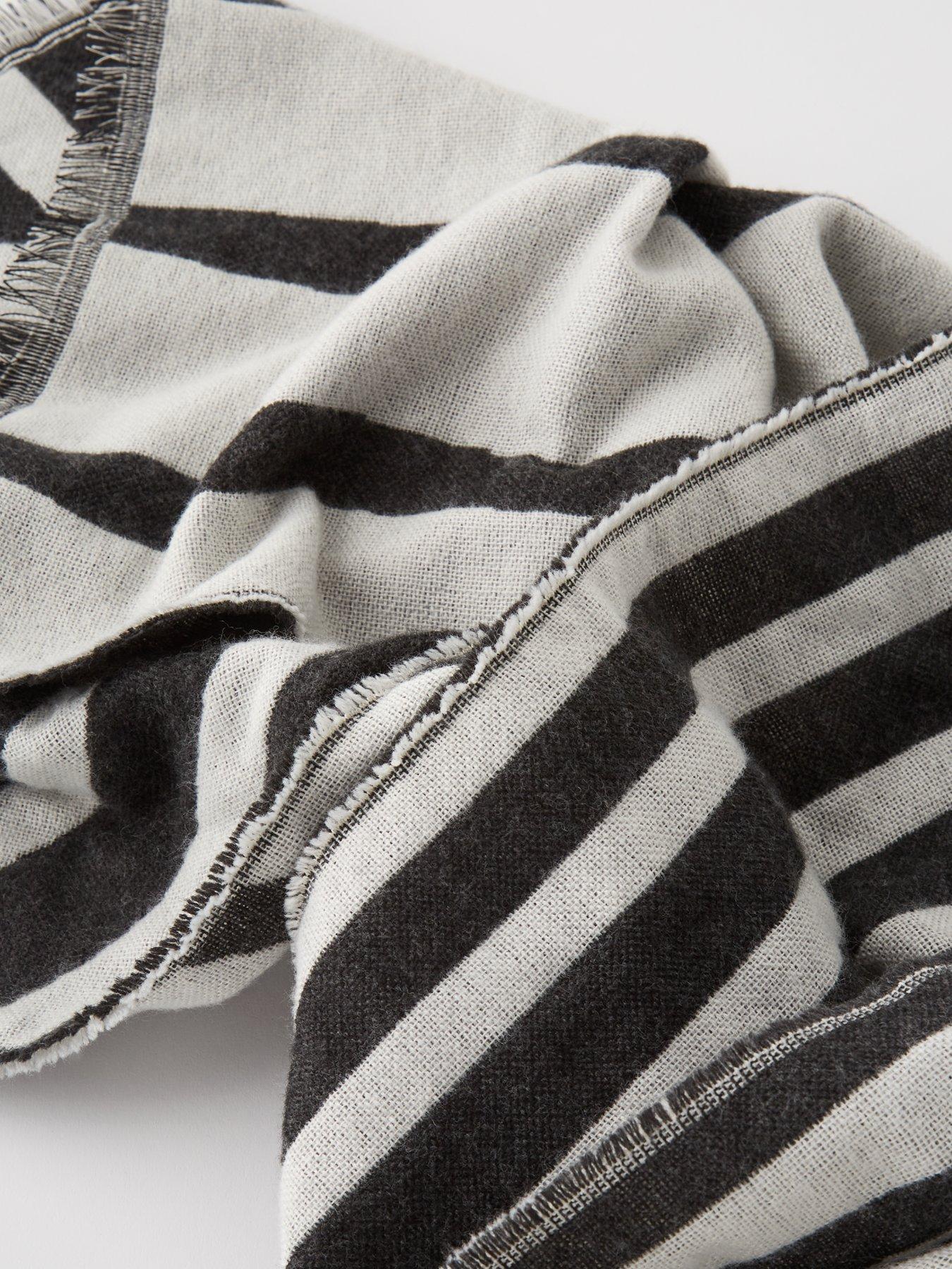 the-very-collection-2-way-geometric-scarf-monodetail
