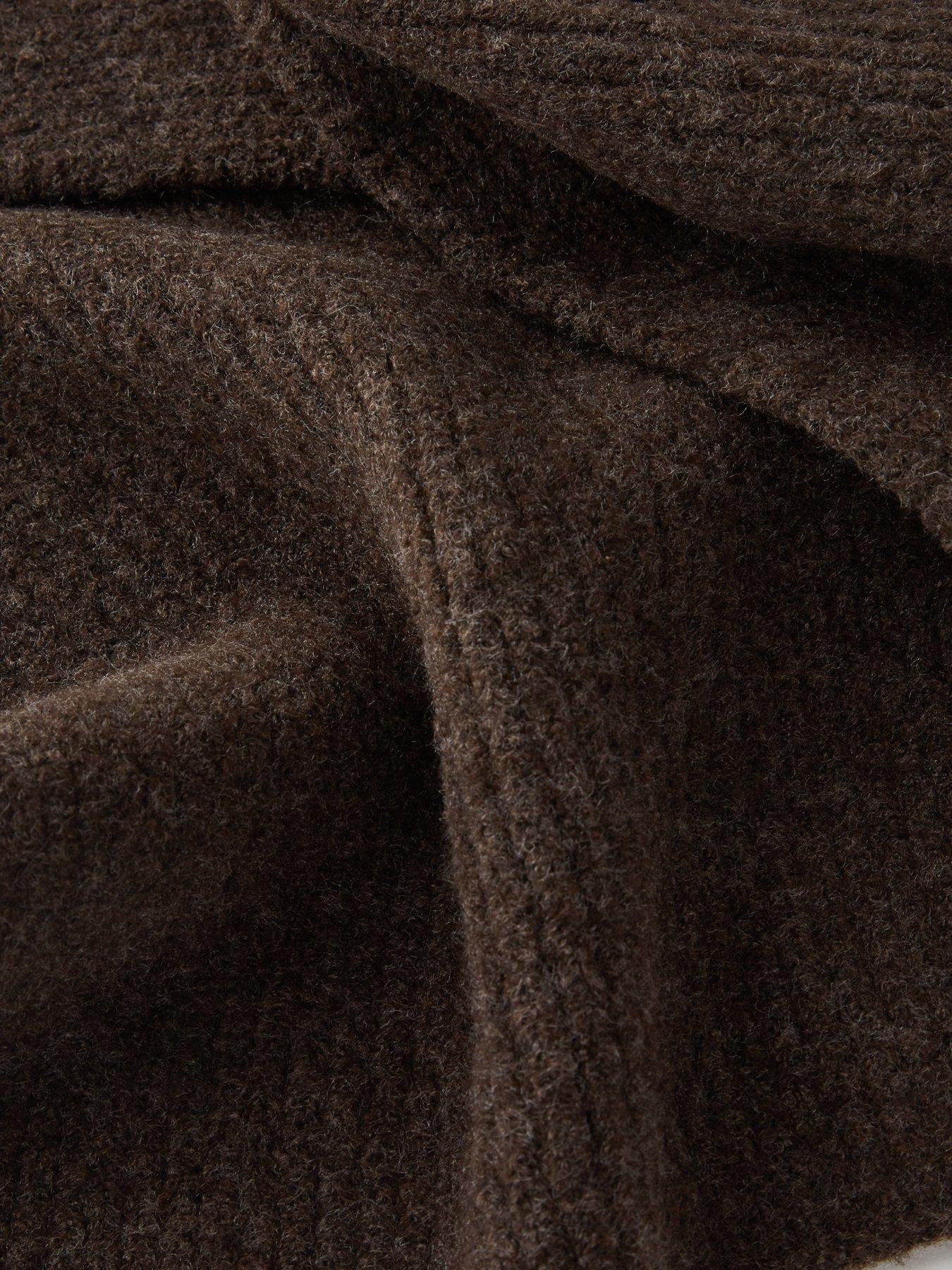 the-very-collection-knitted-rib-scarf-chocolatedetail