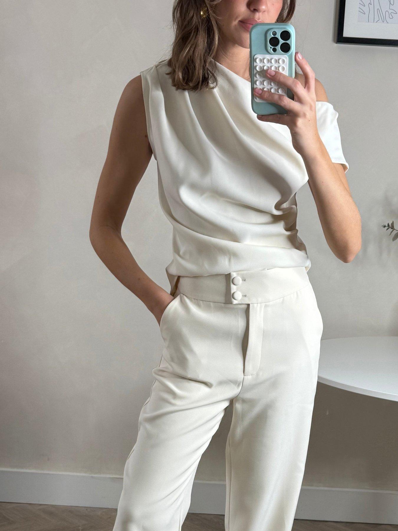 style-cheat-drape-top-creamoutfit