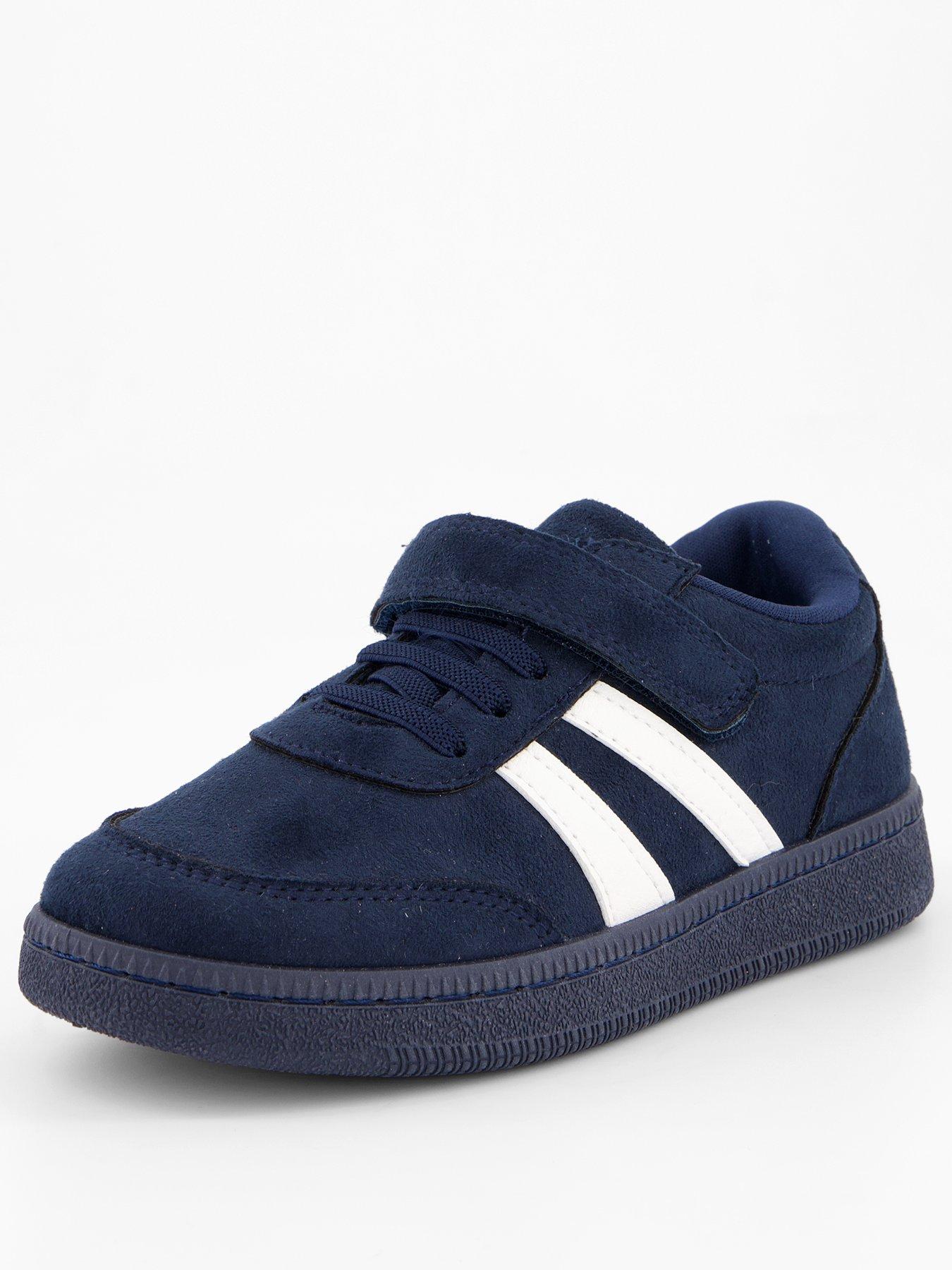 the-very-collection-retro-trainer-navystillFront