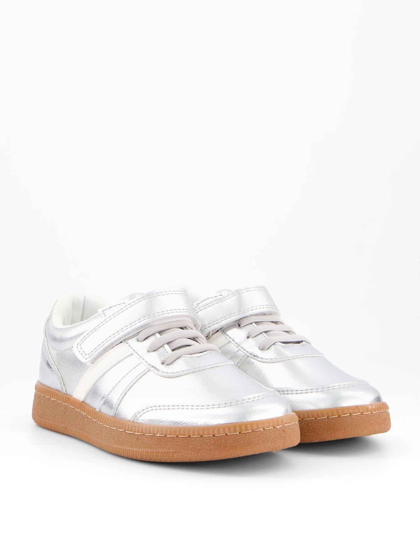 Image 6 of 7 of The Very Collection Girls Retro Trainer - Silver