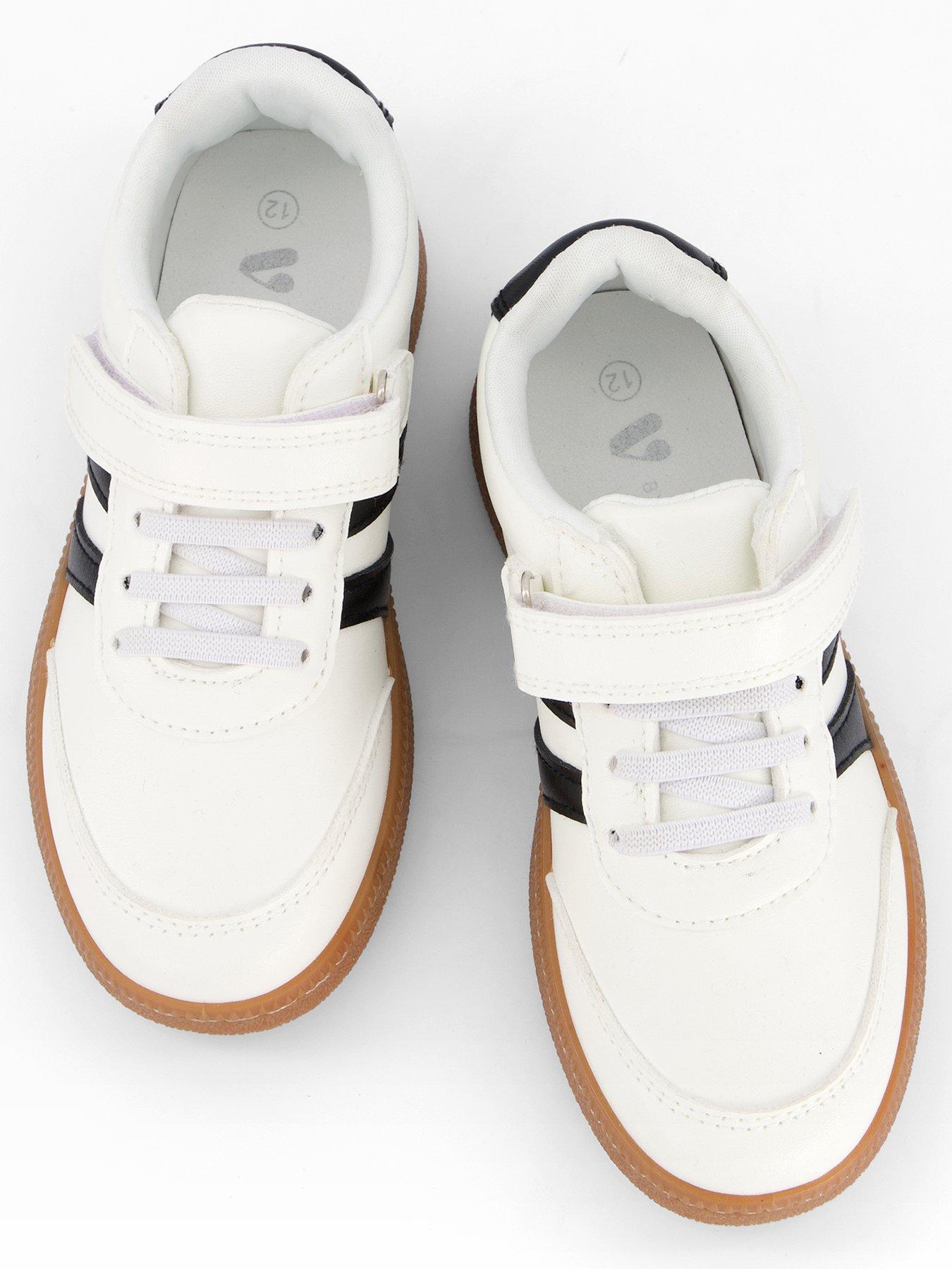 the-very-collection-unisex-retro-trainer-whiteoutfit