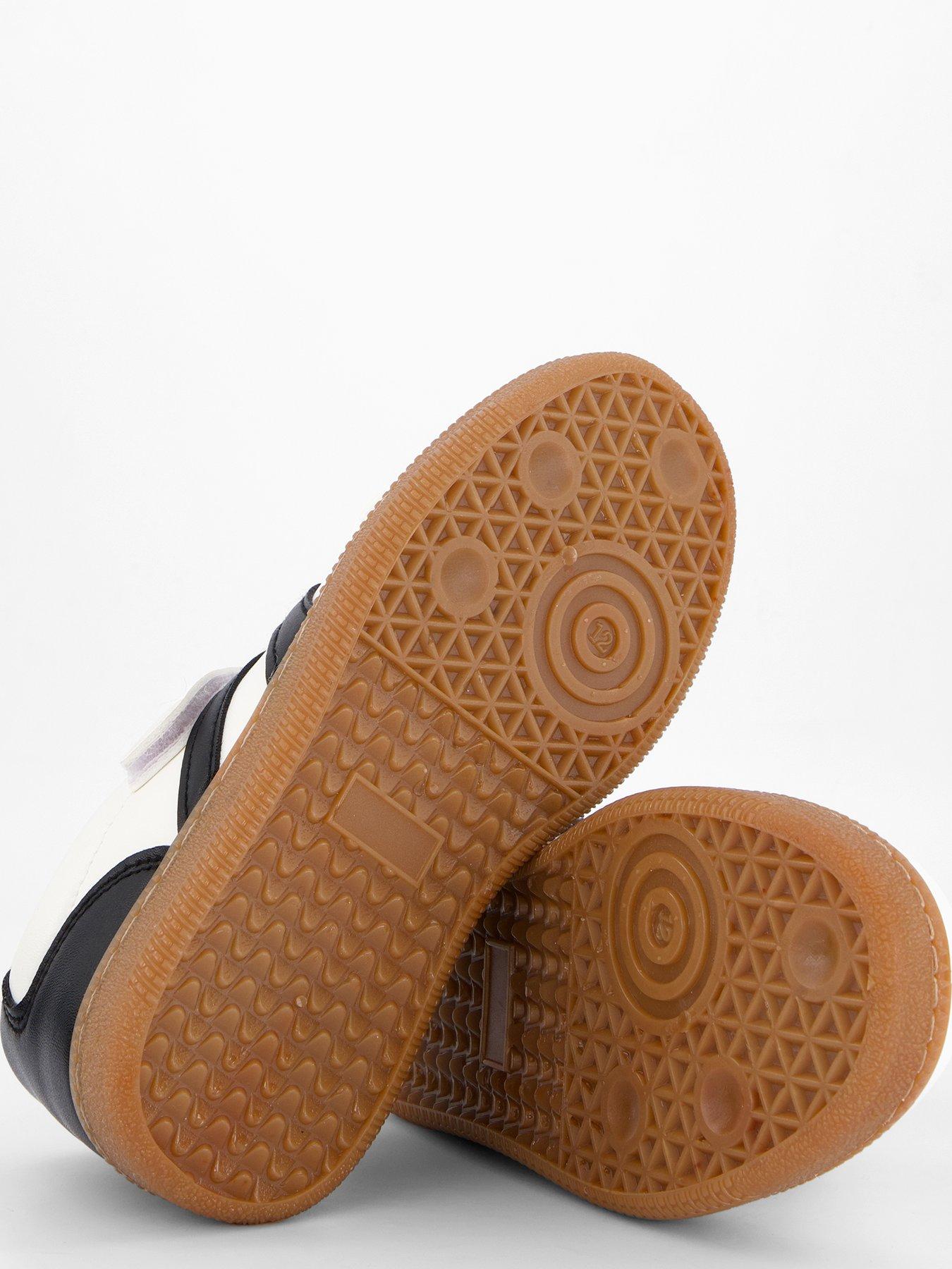 the-very-collection-unisex-retro-trainer-whitedetail