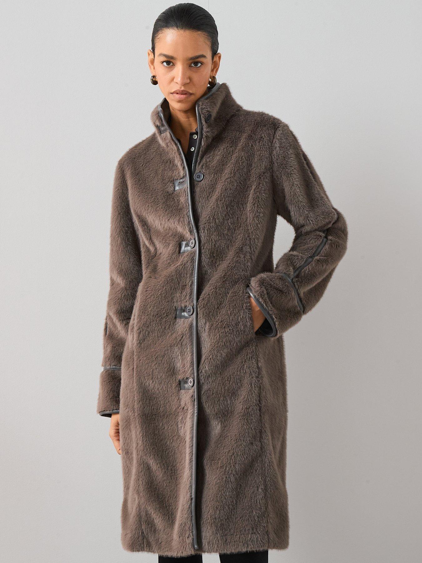 the-very-collection-luxe-faux-shearling-coat-minkdetail
