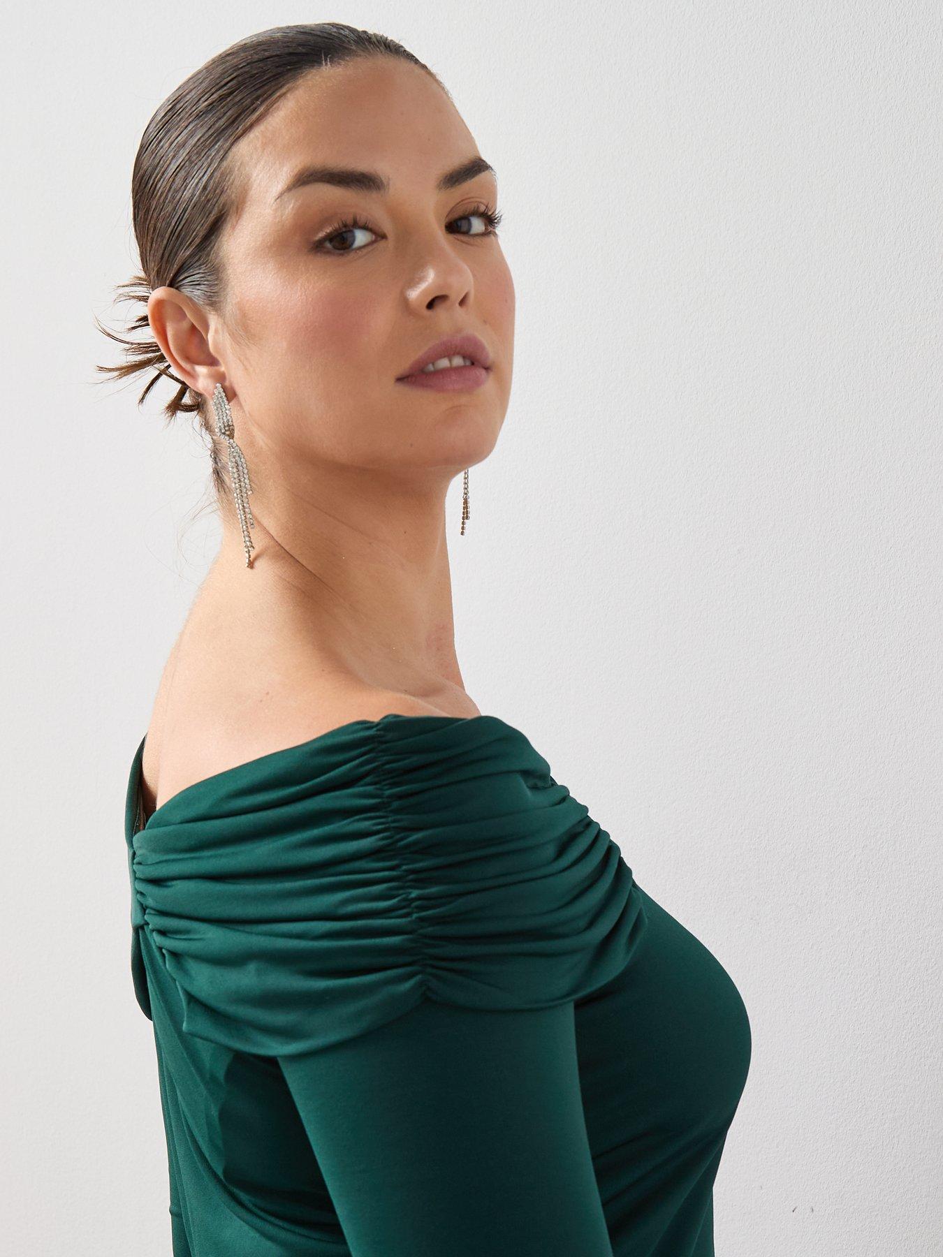 the-very-collection-curve-off-shoulder-ruched-top-dark-greendetail