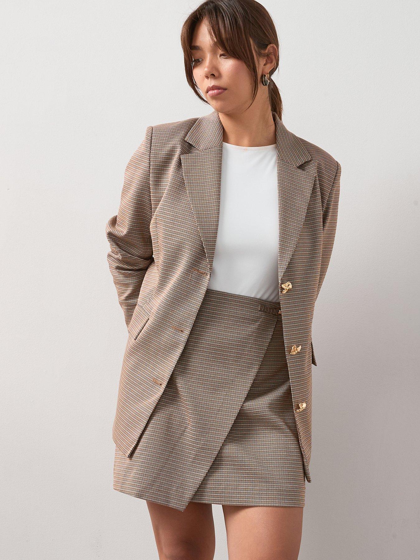 Image 6 of 7 of V by Very Curve Check Longline Blazer - Multi