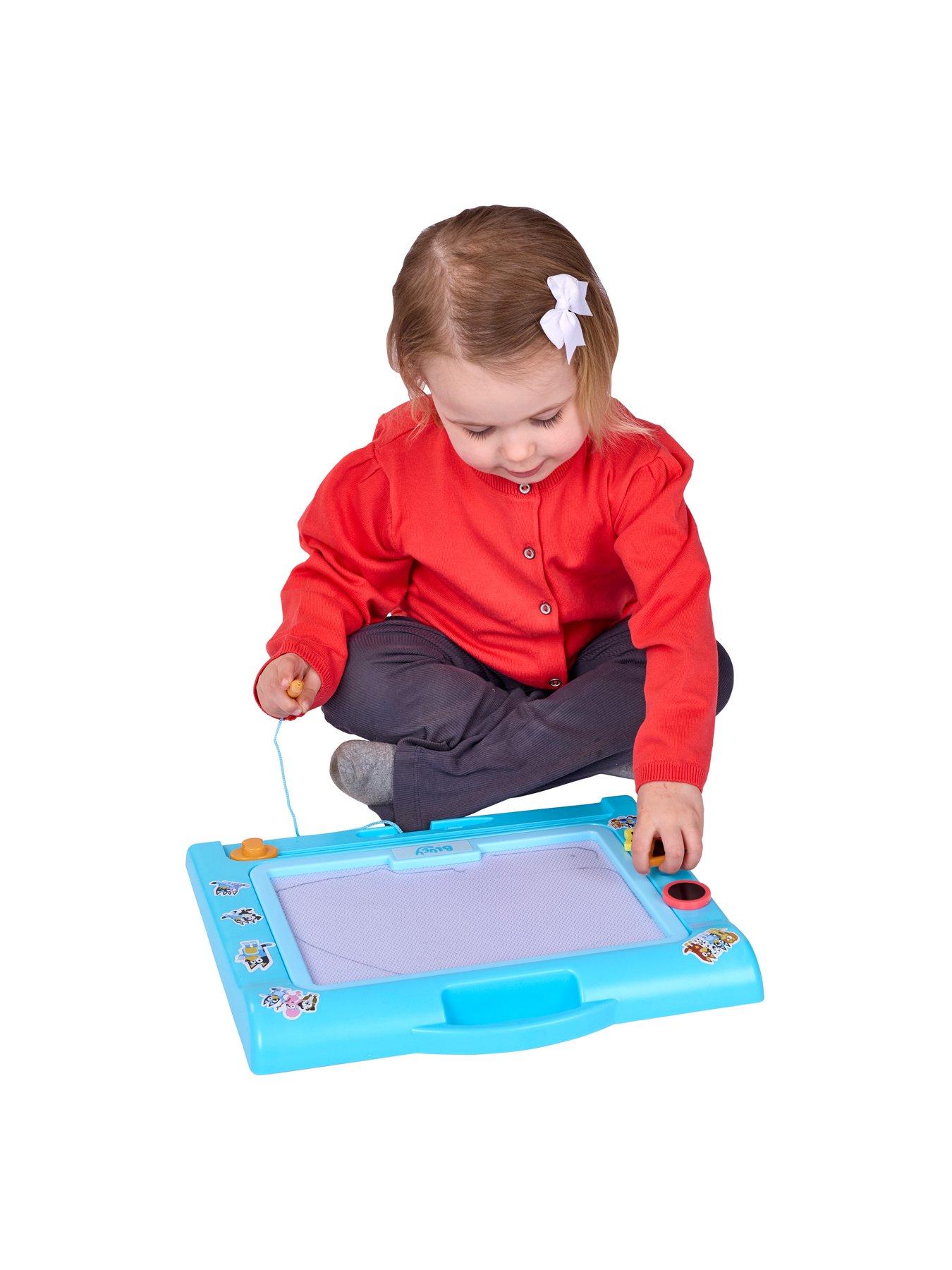 Image 3 of 5 of Bluey Bluey &amp; Friends Deluxe Scribbler