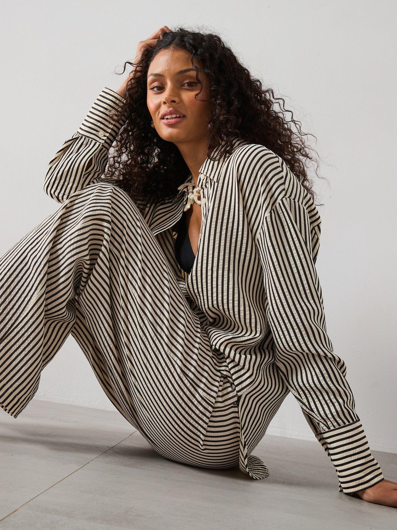 mango-striped-textured-shirt-creamdetail