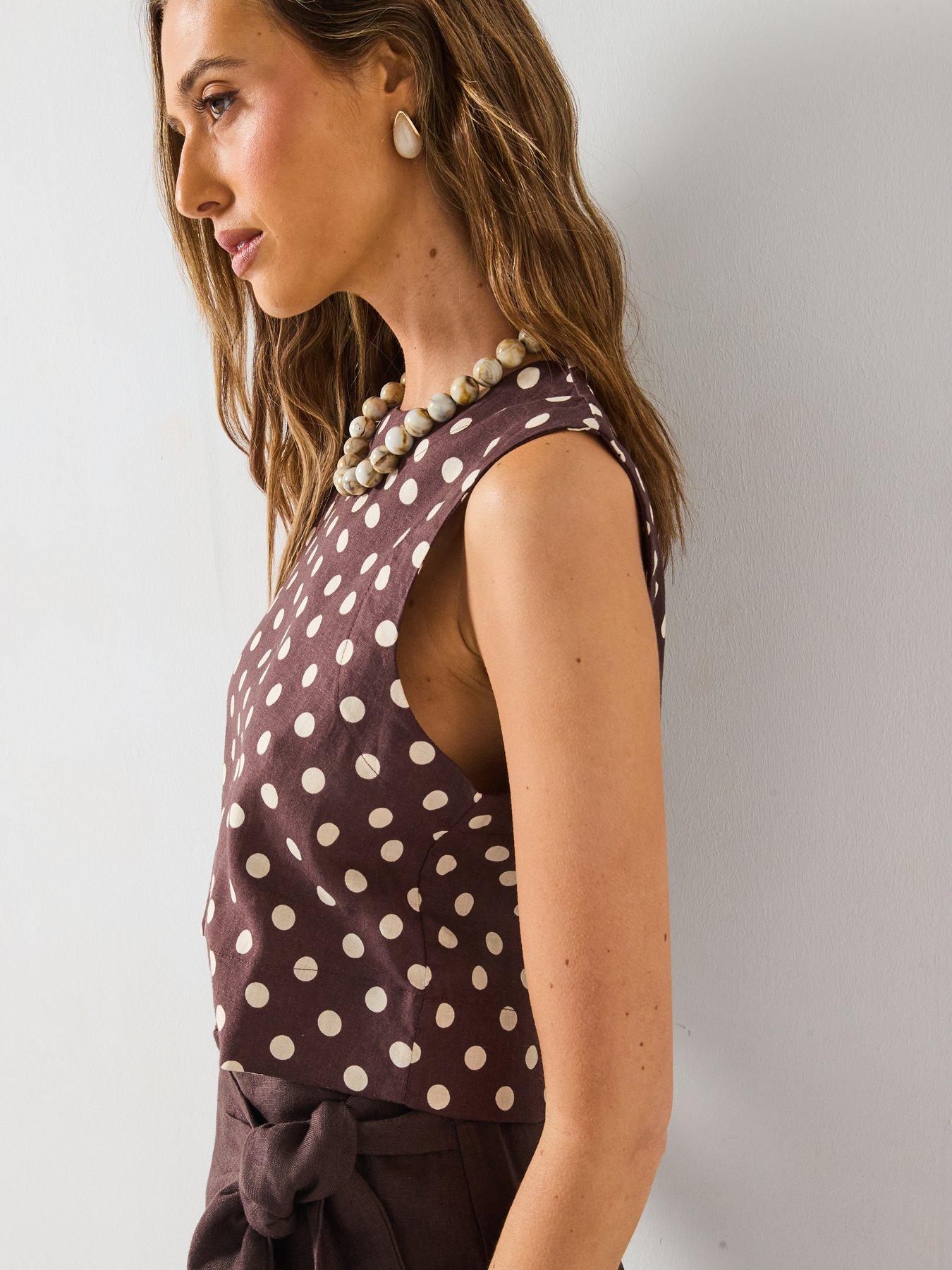 Image 4 of 6 of Mango Polka Dot Linen Crop Top - Brown