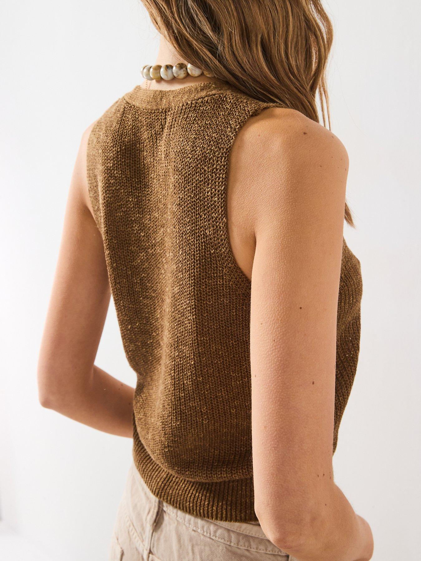 Image 5 of 6 of Mango Chunky-Knit Waistcoat With Buttons - Brown