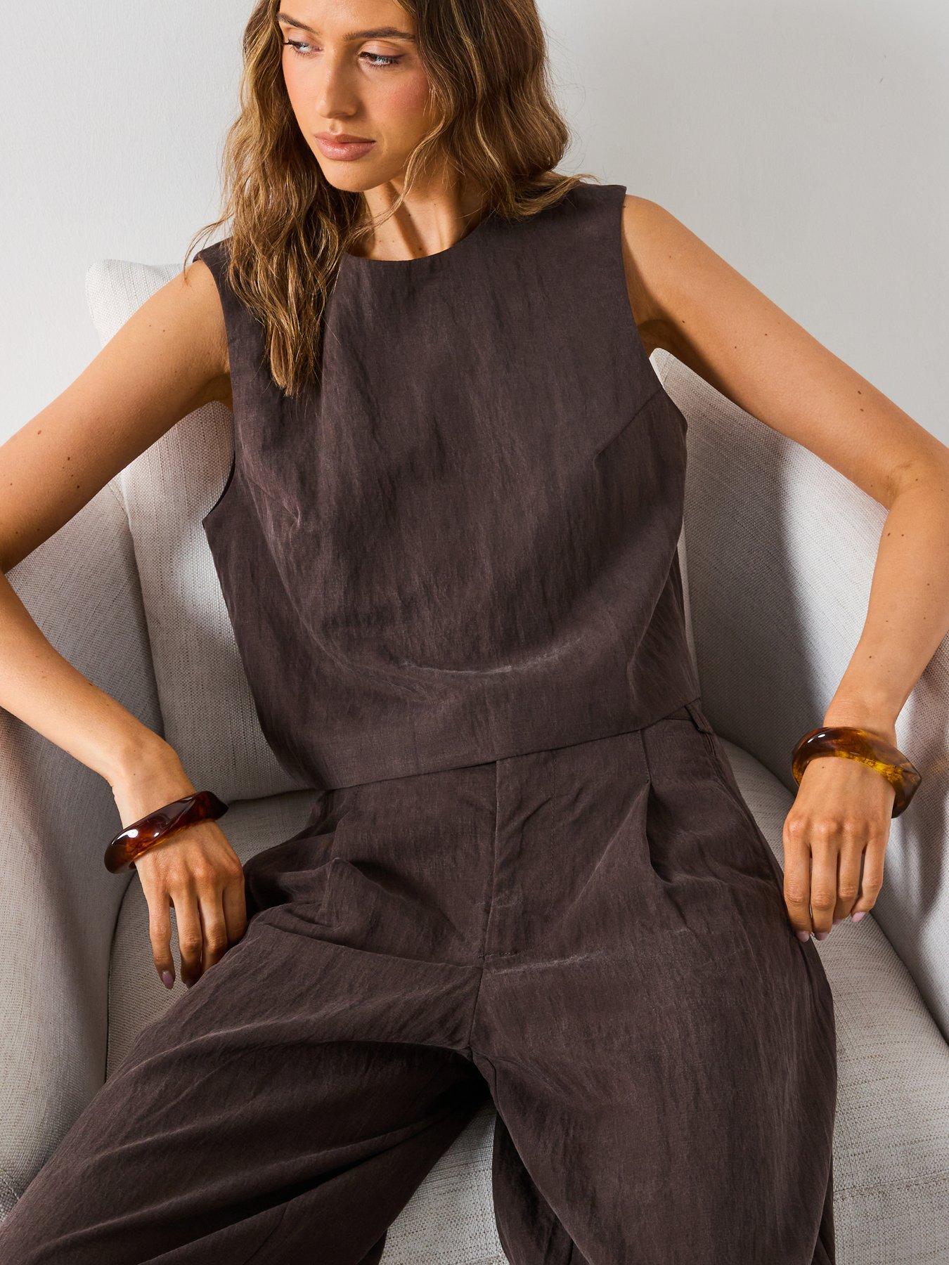 Image 4 of 6 of Mango Straight Lyocell Trousers With Pleats - Brown
