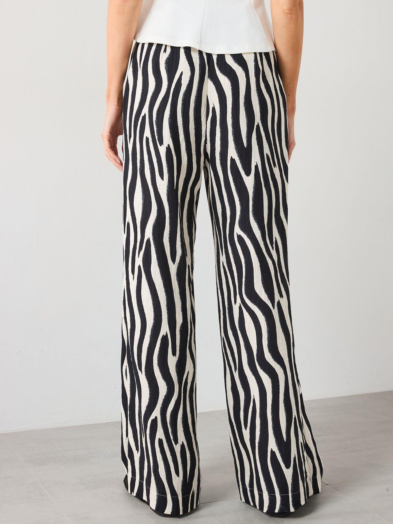 mango-zebra-print-straight-fit-trousers-blackstillFront