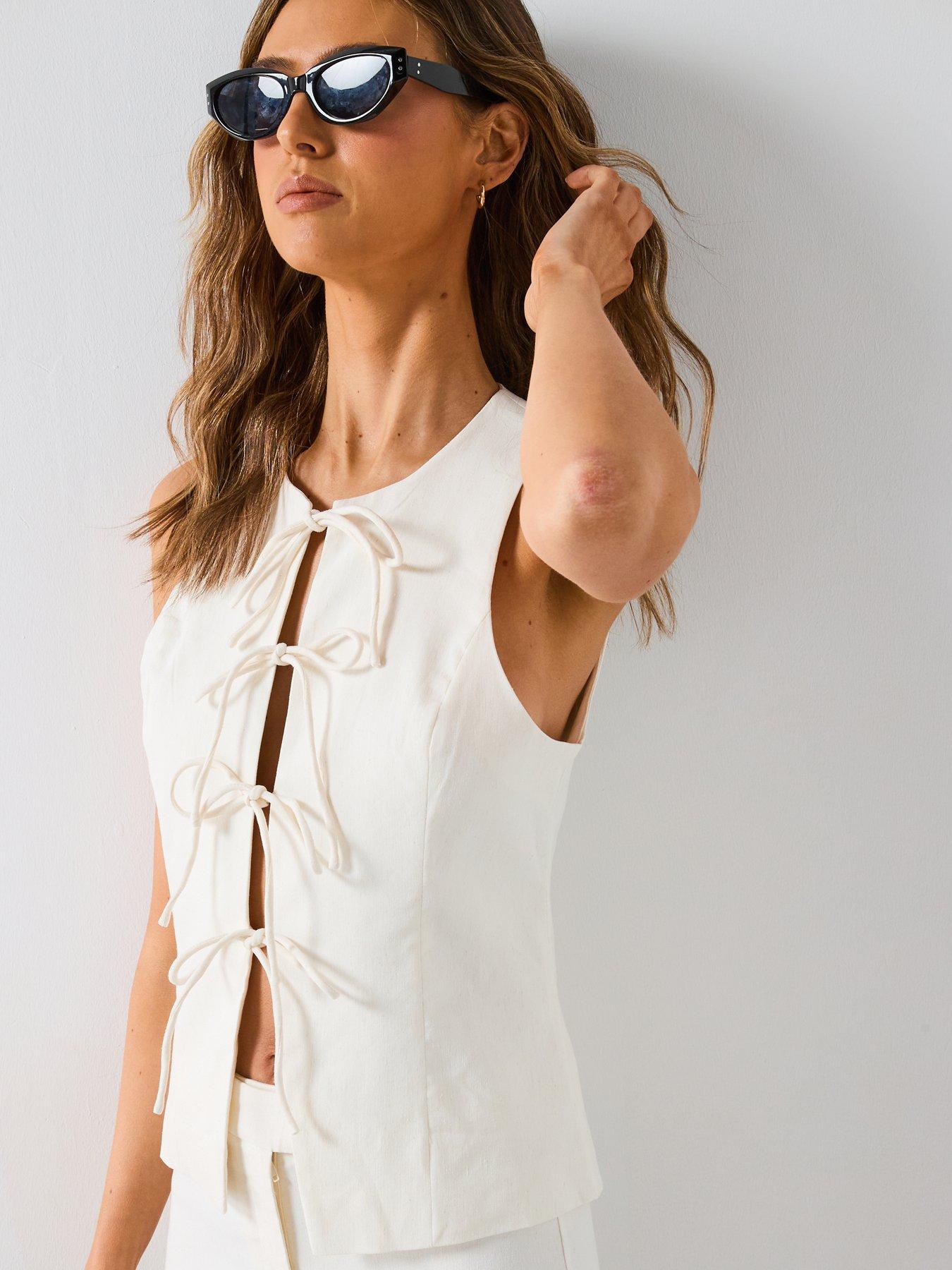 Image 6 of 6 of Mango Linen Blend Bow Top - Cream