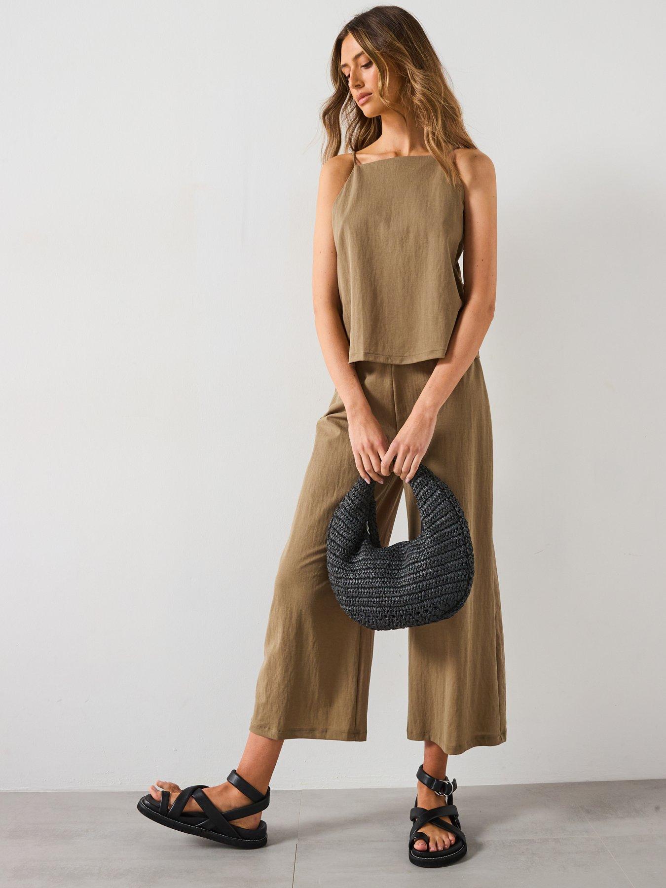 mango-cropped-palazzo-trousers-khakiback