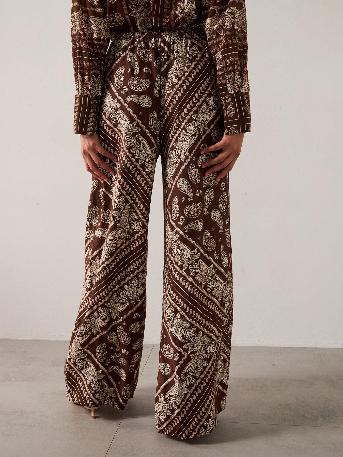mango-paisley-wide-leg-pants-brownstillFront