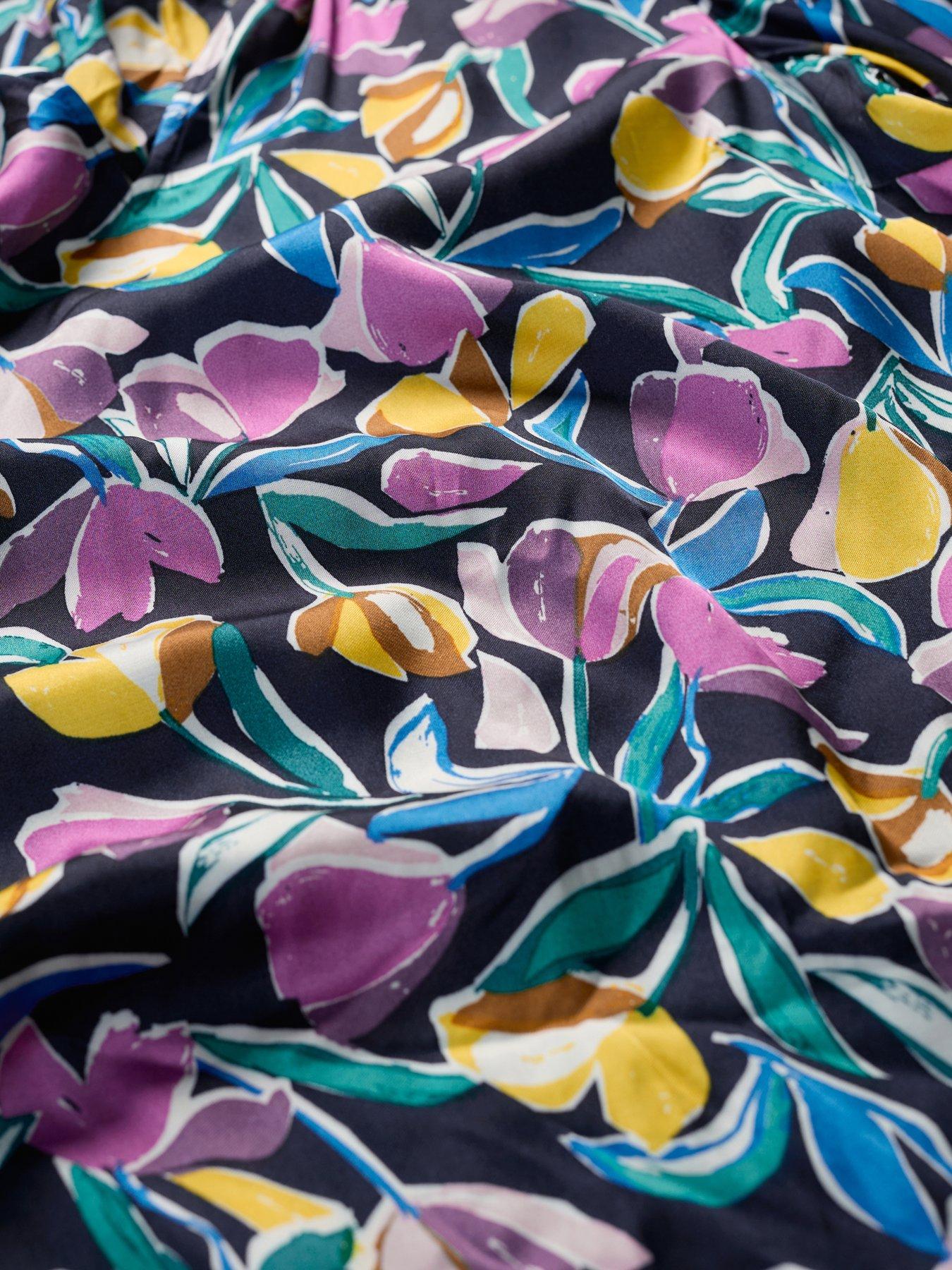 seasalt-cornwall-flower-weave-top-multioutfit