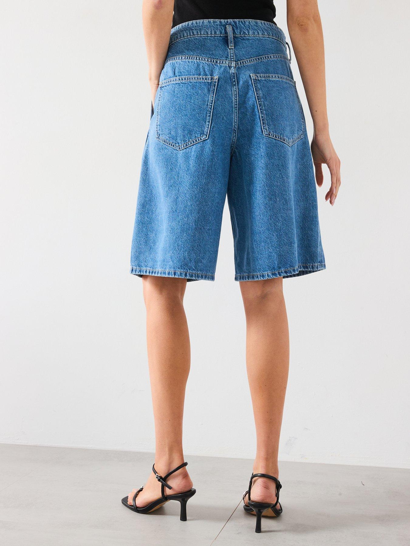 mango-bermuda-wide-leg-darts-shorts-bluestillFront