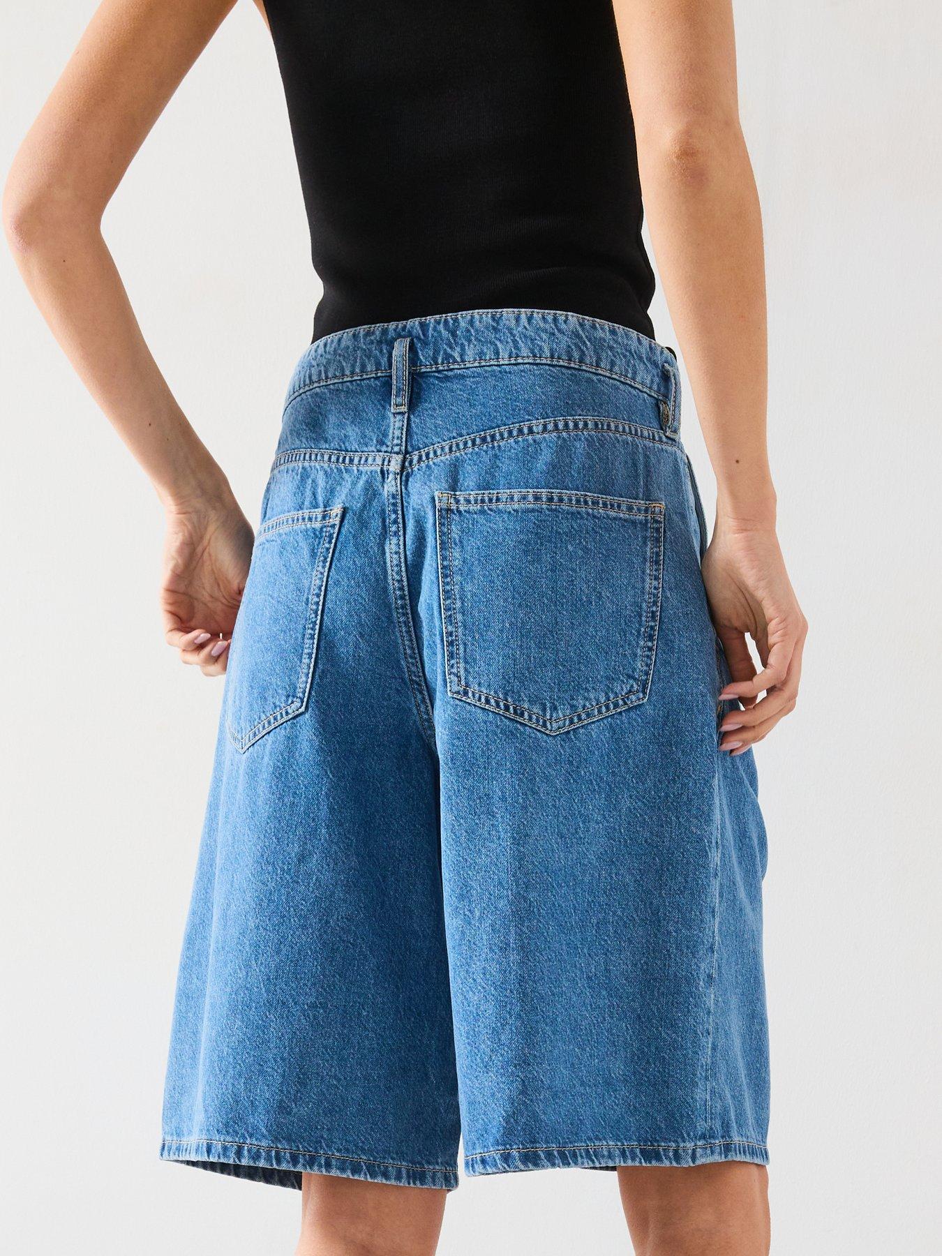mango-bermuda-wide-leg-darts-shorts-blueoutfit