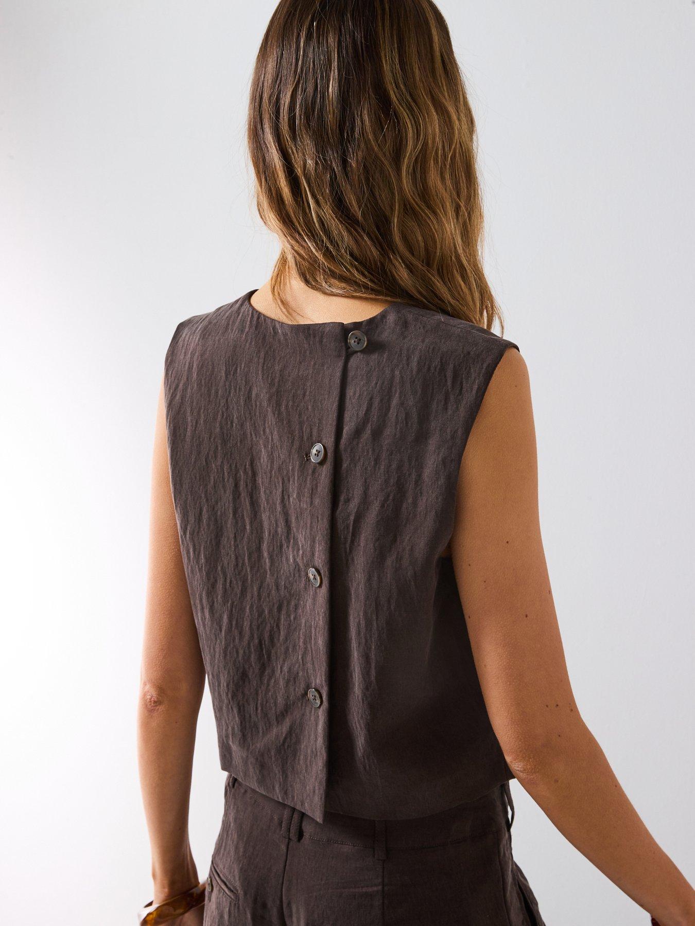 mango-lyocell-top-with-buttons-on-the-back-browndetail