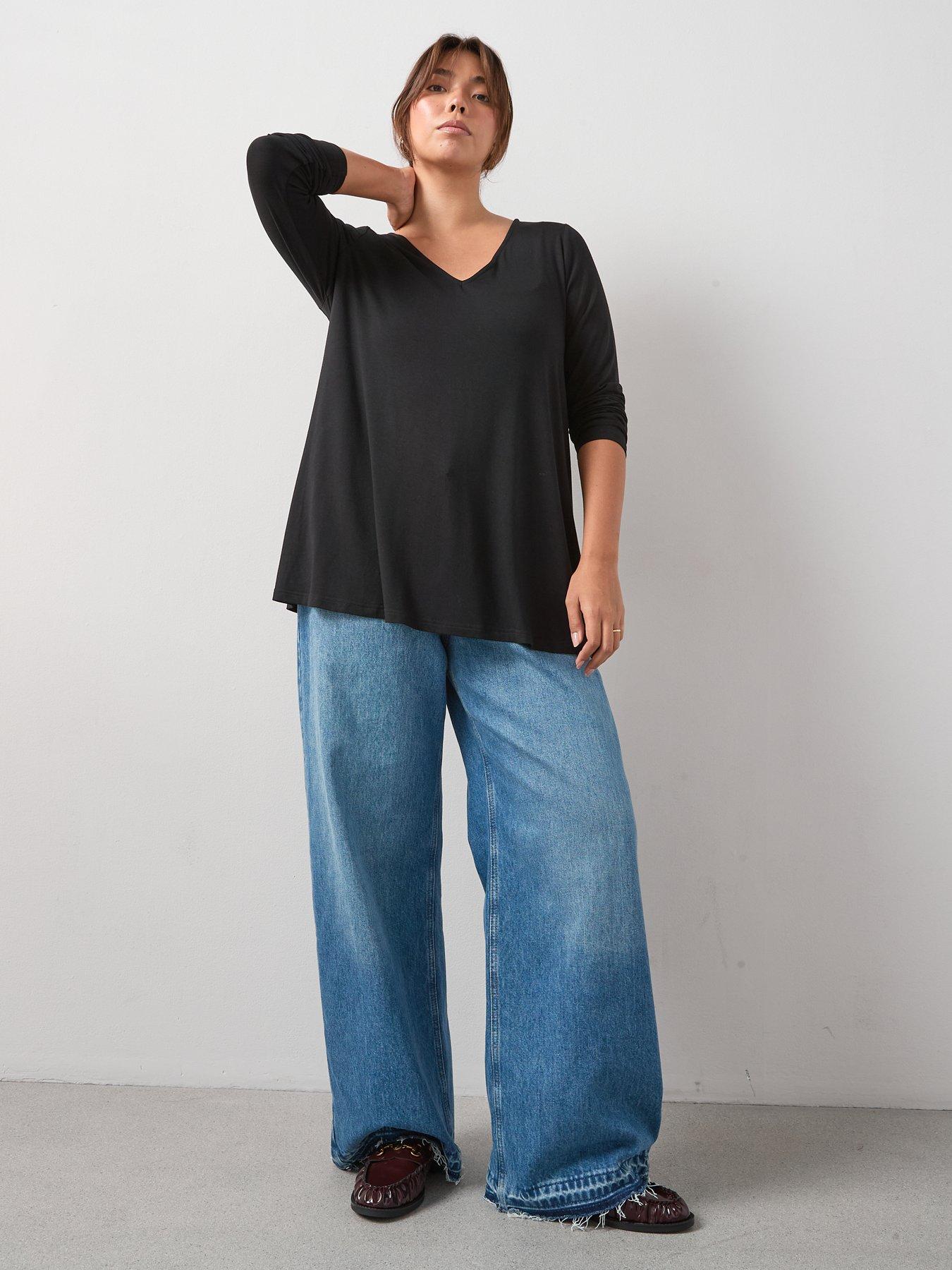 v-by-very-curve-v-neck-longline-top-blackoutfit