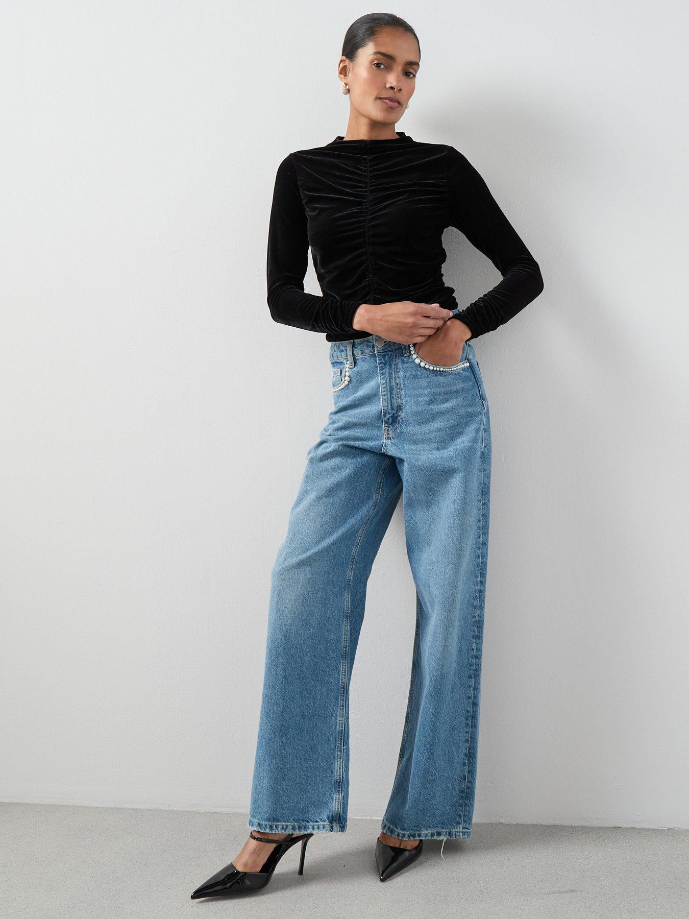 the-very-collection-ruched-front-velvet-top-blackdetail