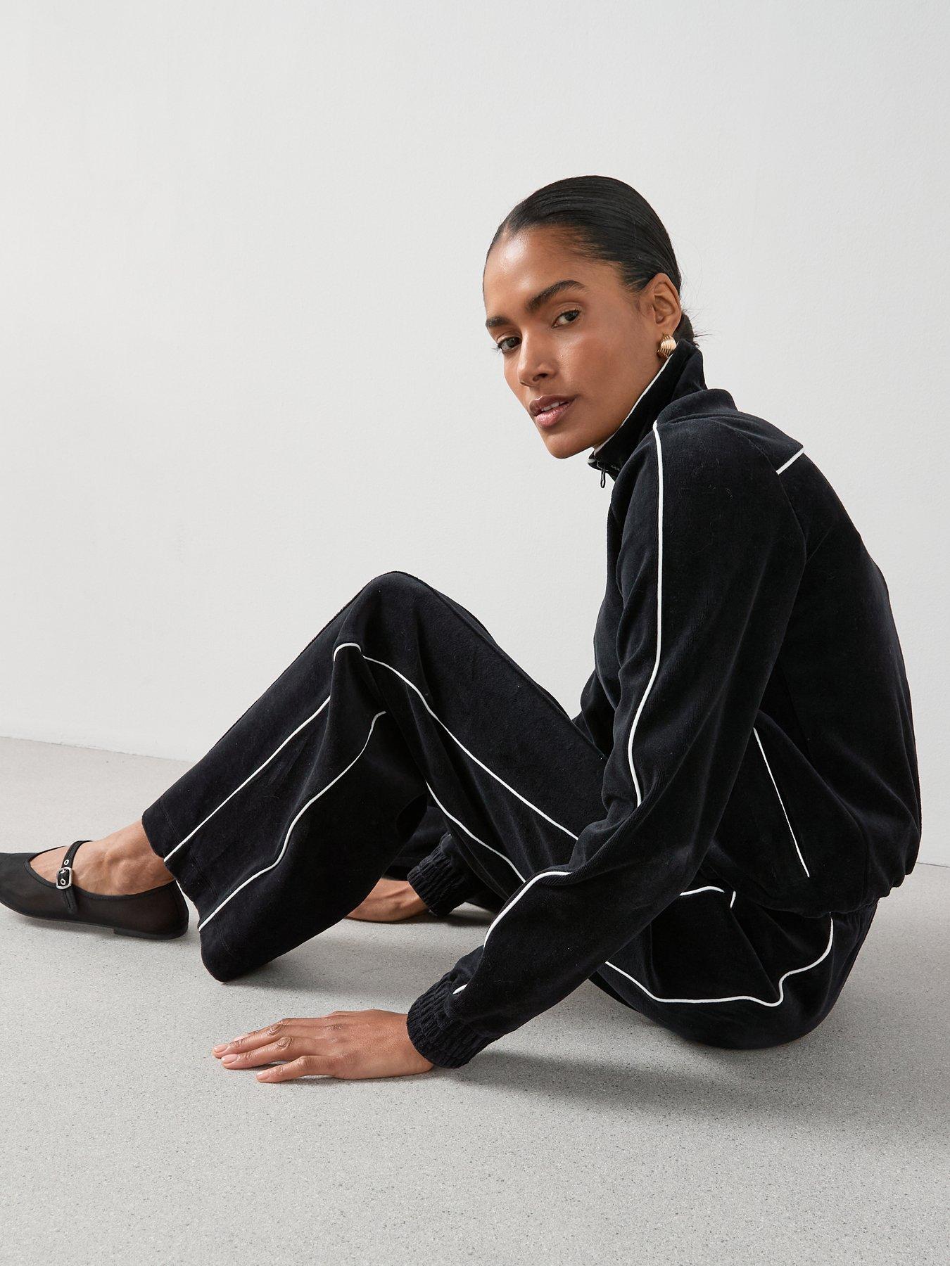 the-very-collection-velour-wide-leg-joggers-with-piping-co-ord-blackoutfit