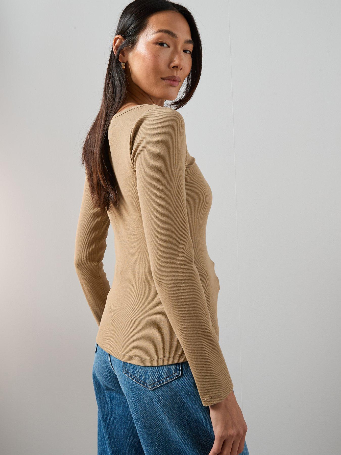the-very-collection-rib-scoop-neck-long-sleeve-top-taupestillFront