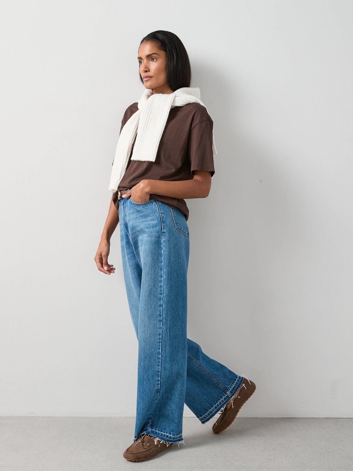 Image 3 of 5 of The Very Collection Crew Neck Oversized T-shirt - Brown