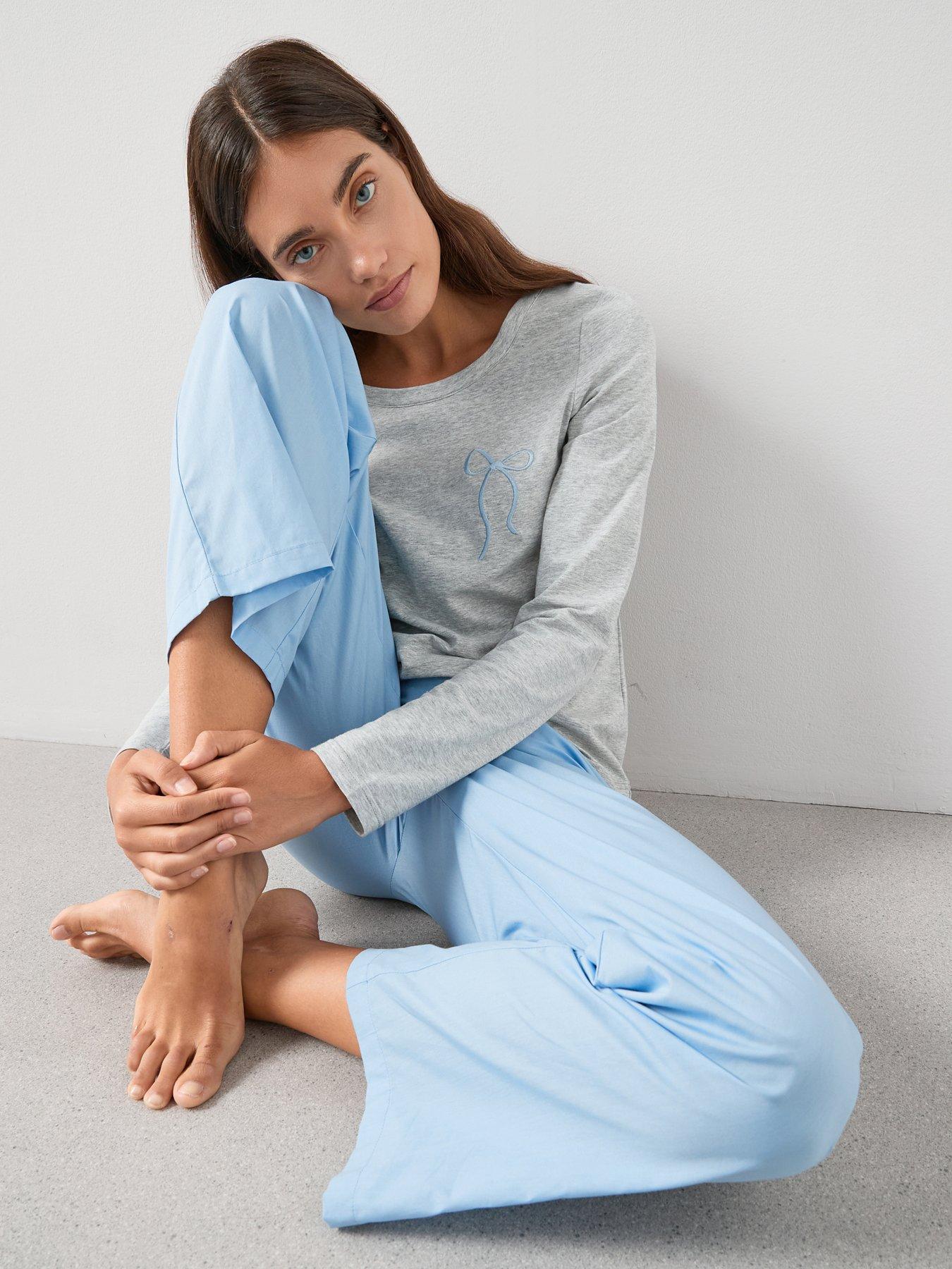 the-very-collection-long-sleeve-jersey-embroided-top-and-woven-bottom-grey