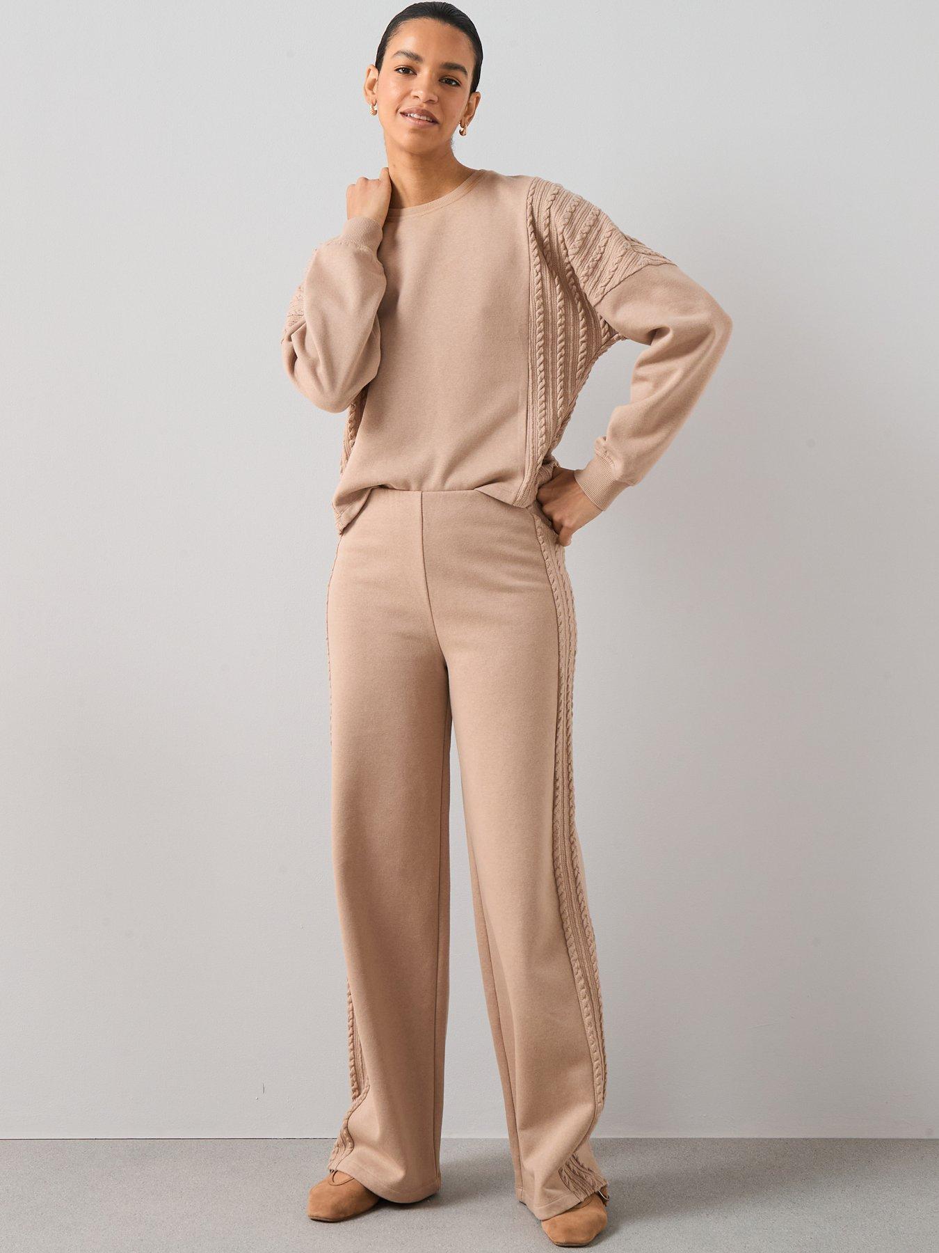 the-very-collection-cable-panel-sweatshirt-beigedetail