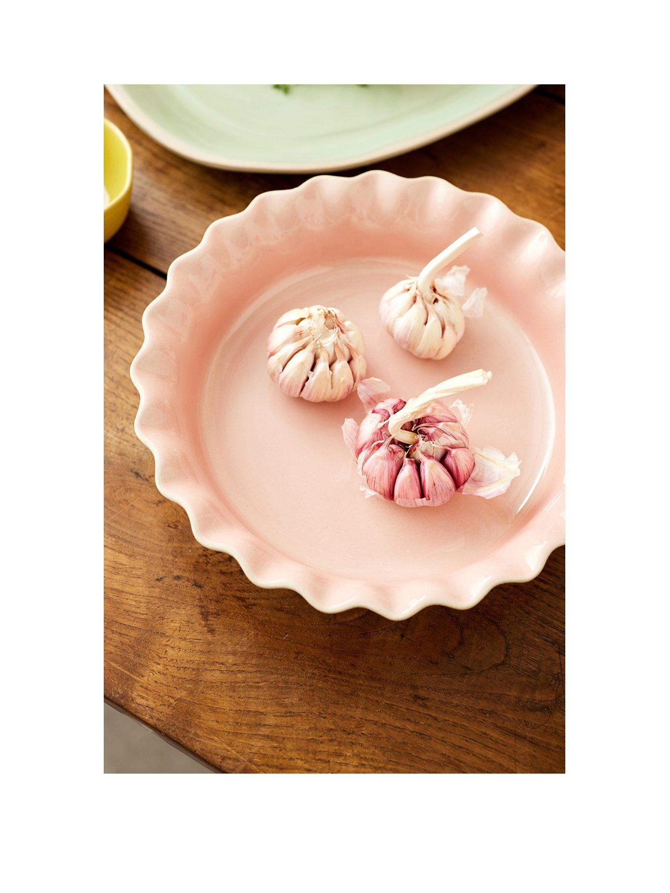 jamie-oliver-big-love-pink-stoneware-proper-pie-dishstillFront