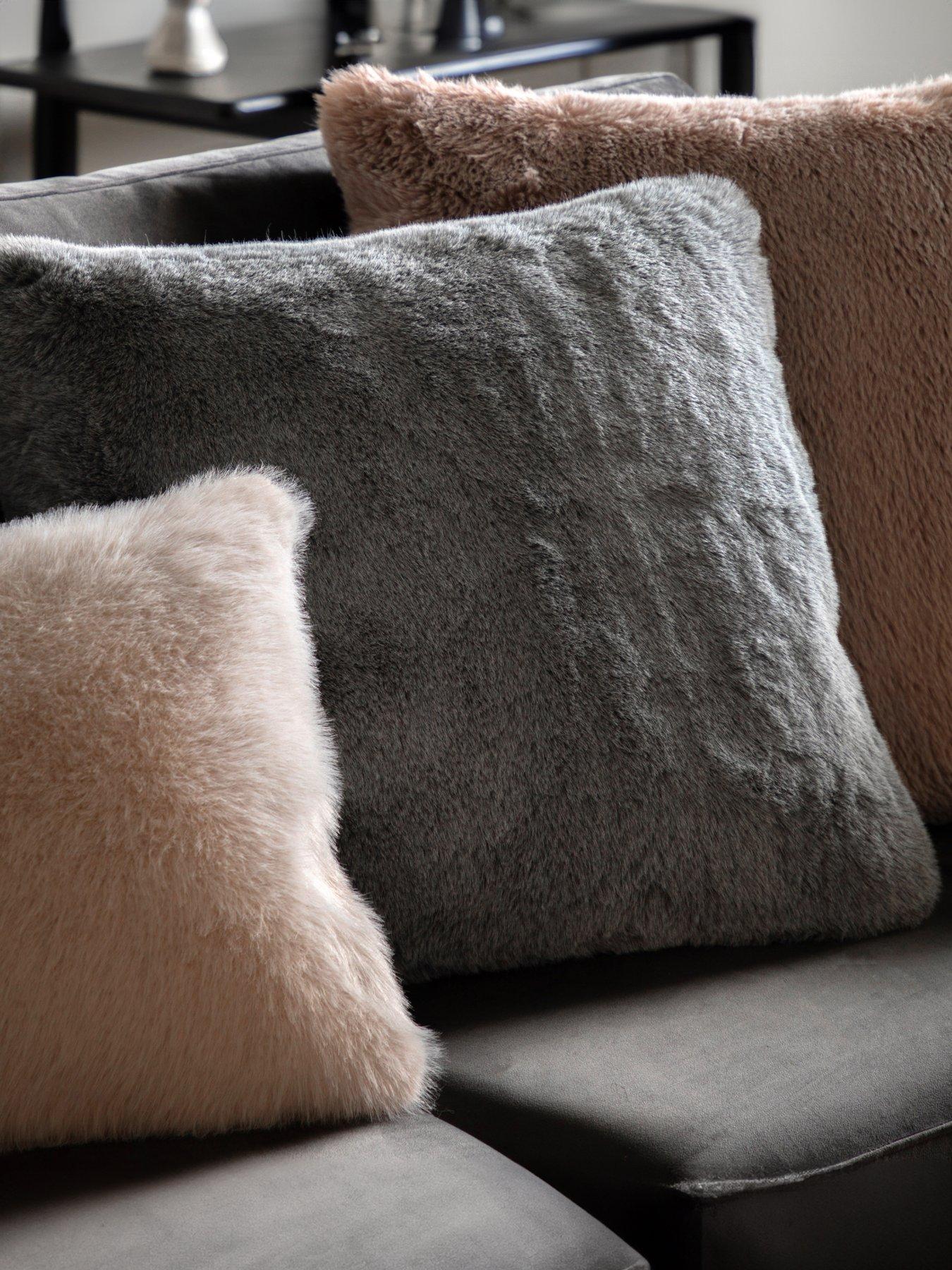 Image of Gallery Roscoe Faux Fur Cushion - Smoke Grey