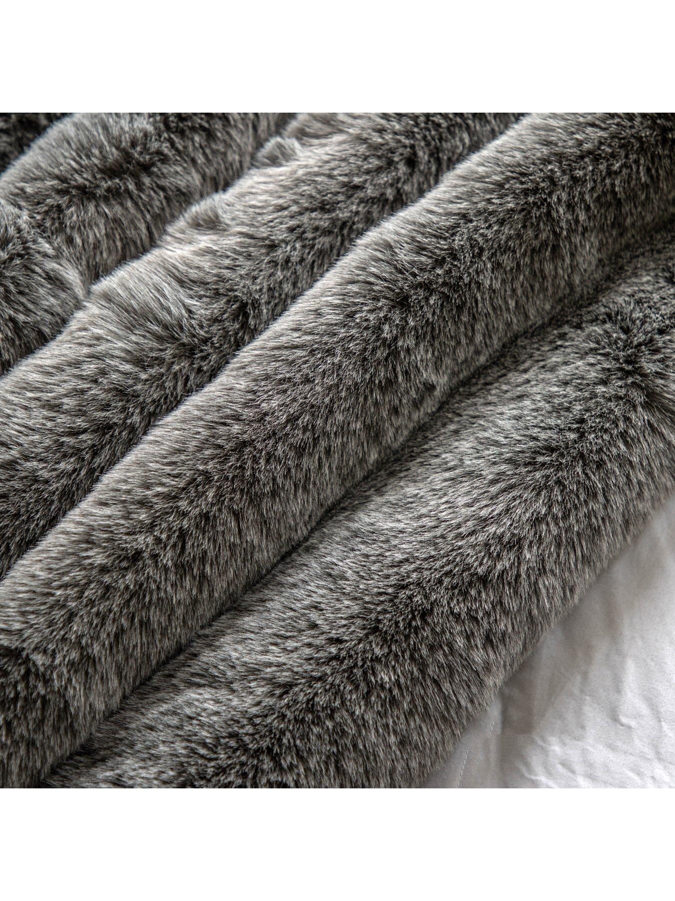 Image 3 of 5 of Gallery Direct Roscoe Faux Fur Throw - Smoke Grey