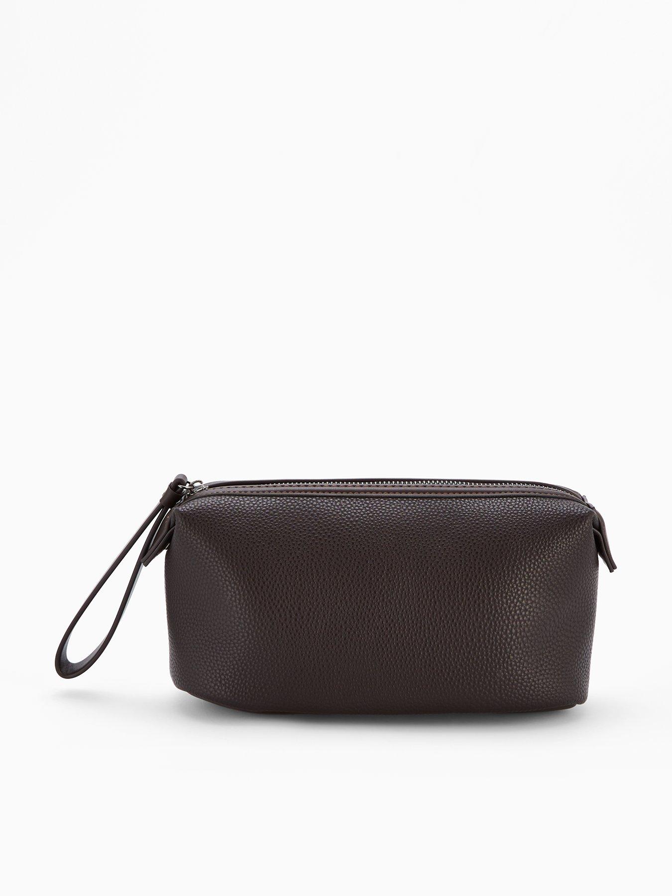 undefined Wash Bag