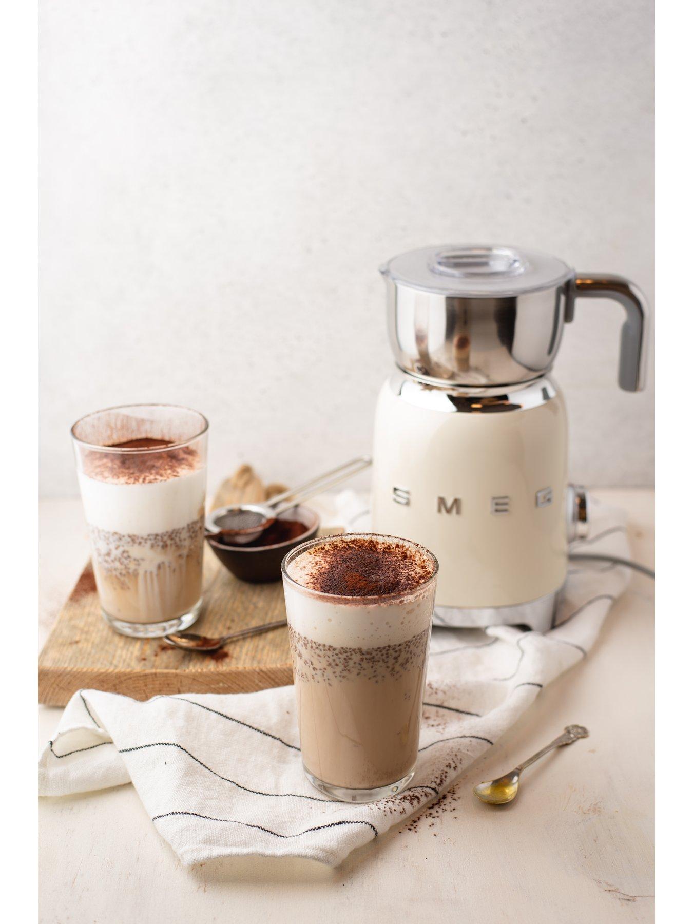 Image 5 of 6 of Smeg EEJB301 50s Style Coffee Grinder &amp; Induction Milk Frother - Cream