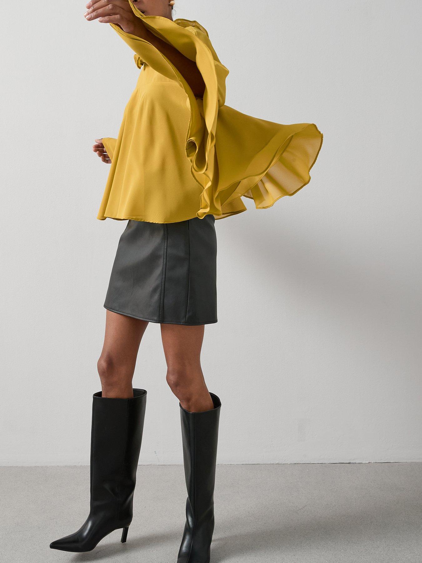 Image 4 of 6 of The Very Collection PU&nbsp;Mini Skirt - Black