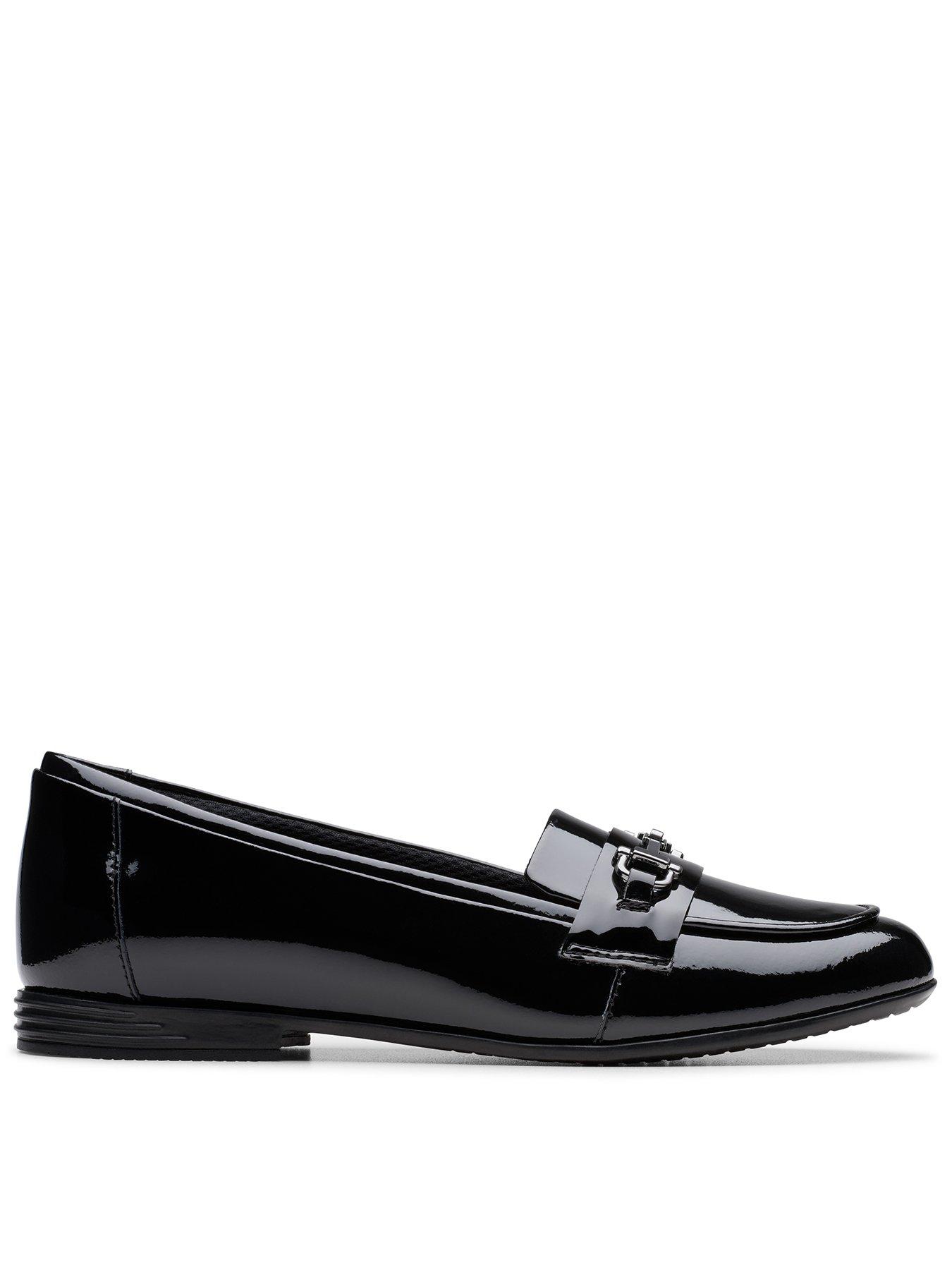Clarks Finja Loafer Y. Youth