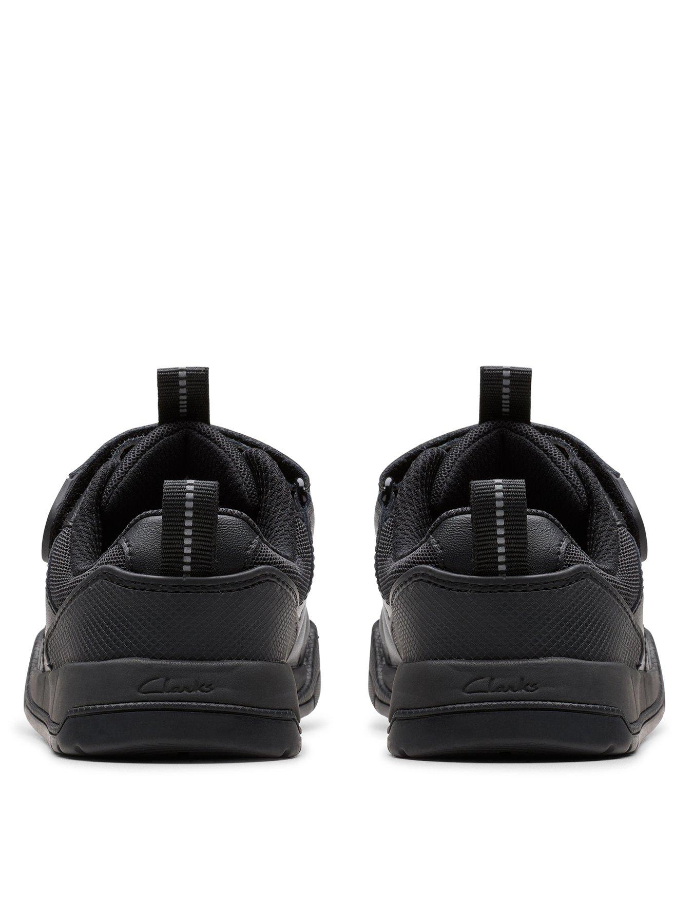 clarks-laser-cross-k-olderjuniornbsp--blackback