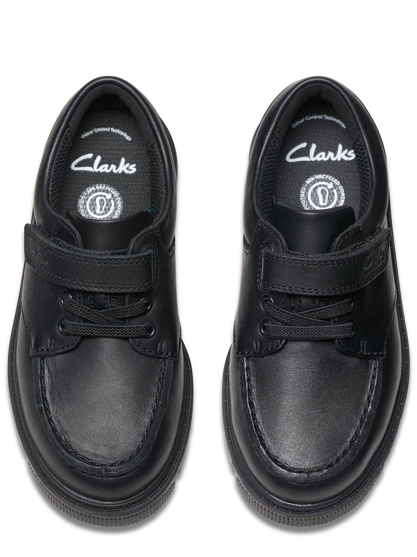Image 4 of 7 of Clarks Lorcam Edge K Junior&nbsp;- Black
