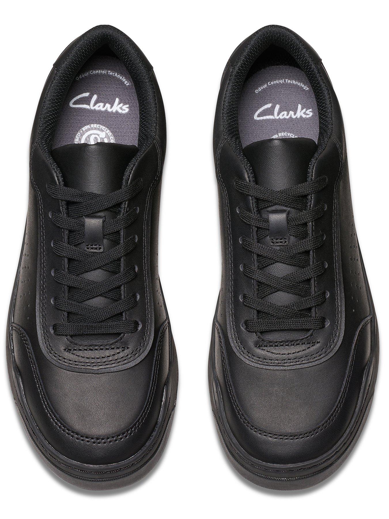 Image 4 of 7 of Clarks Urban Solo O Older/youth&nbsp;- Black