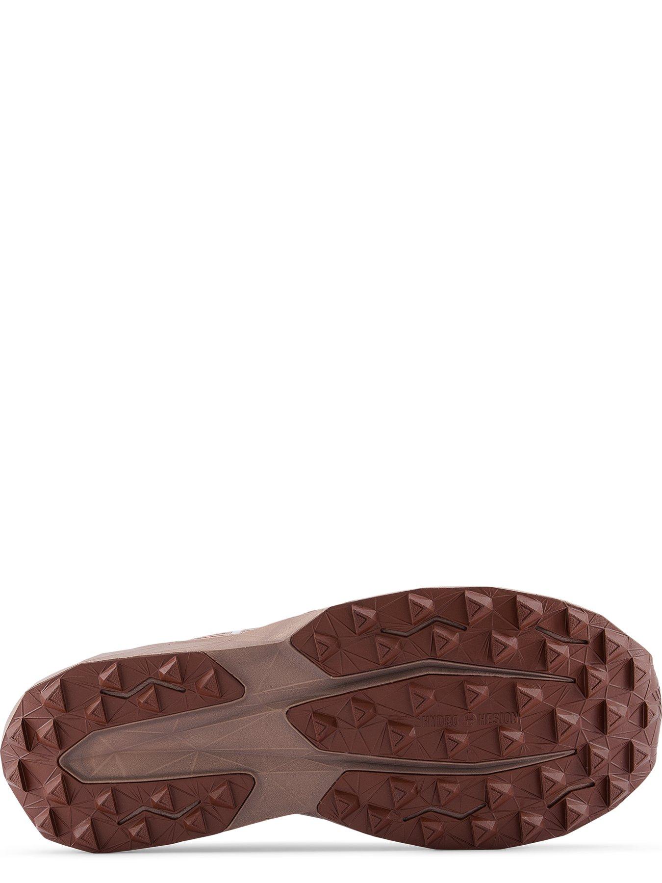 new-balance-mens-trail-running-fuelcell-venym-trainers-browndetail